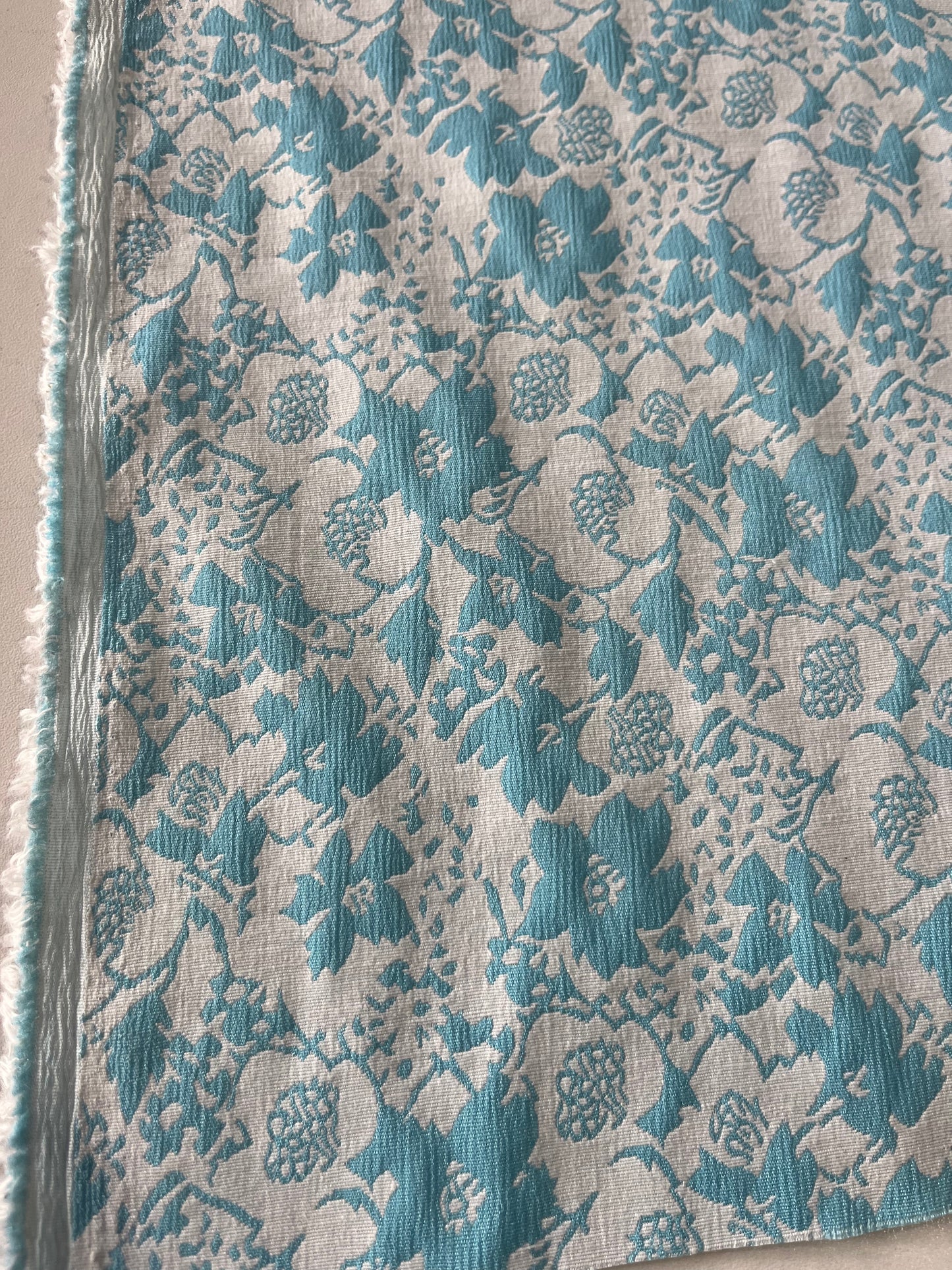 GARRY 009 jacquard turquoise flowers