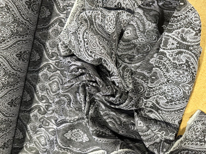 Jacques 125 jacquard wallpaper grey/black