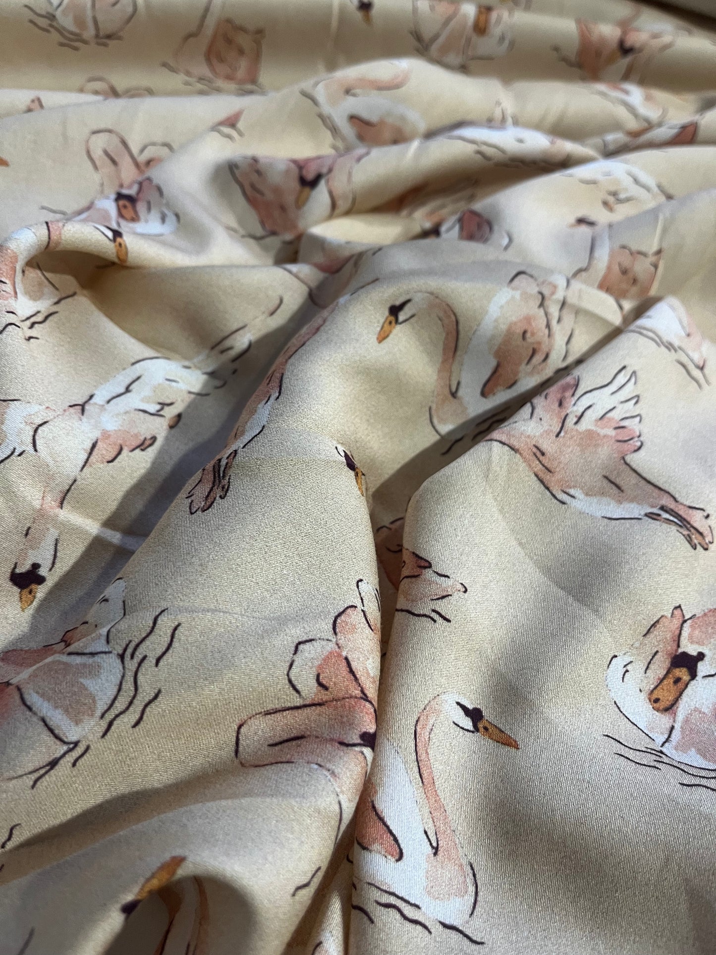 WALLY 050 viscose satin with conversational print