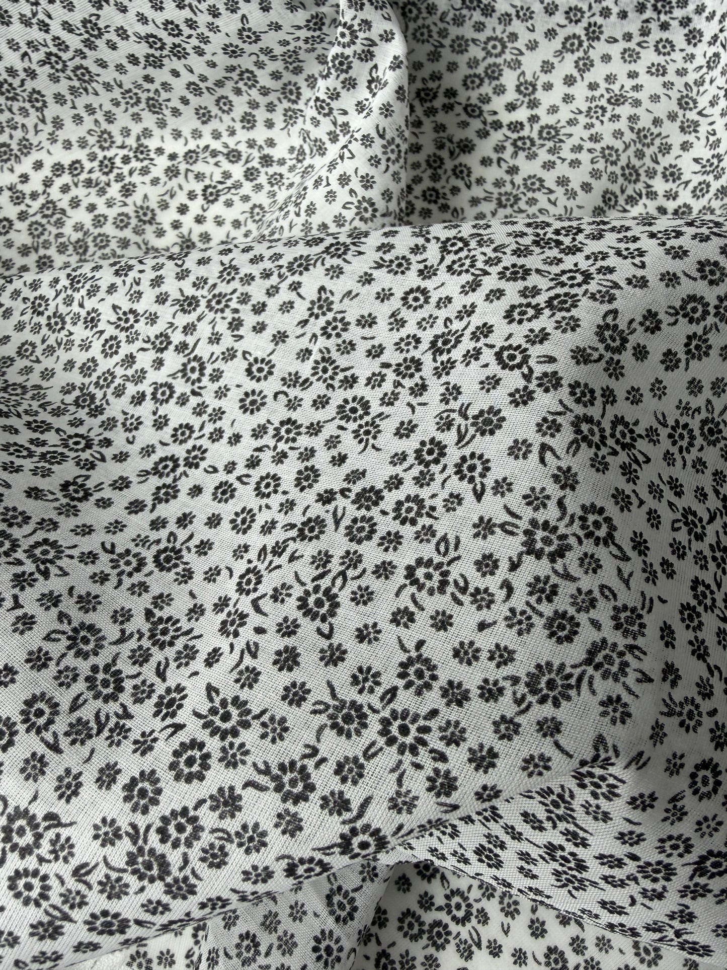 PAZZO 025 cotton voile mini black/white flowerprint