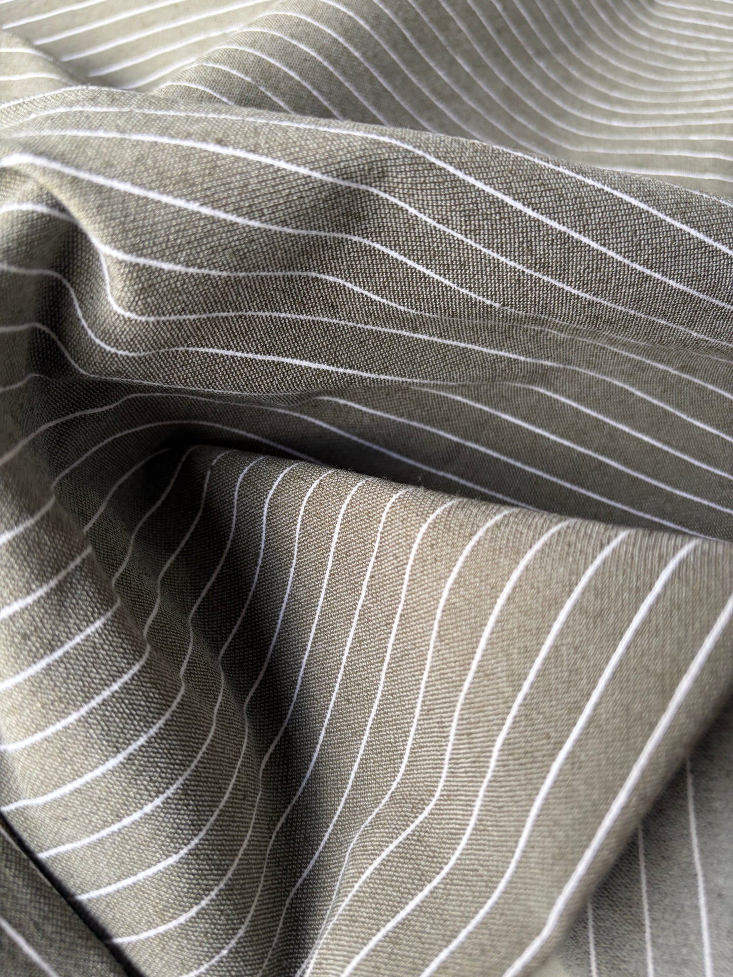 TOTO 028 cotton bengaline stripes khaky