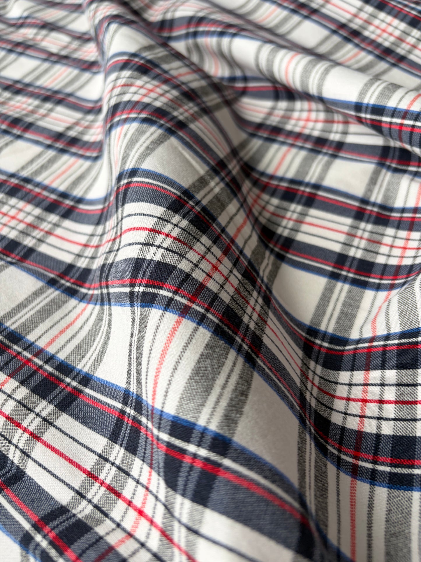 TOTO 031 cotton bengaline classical clan check