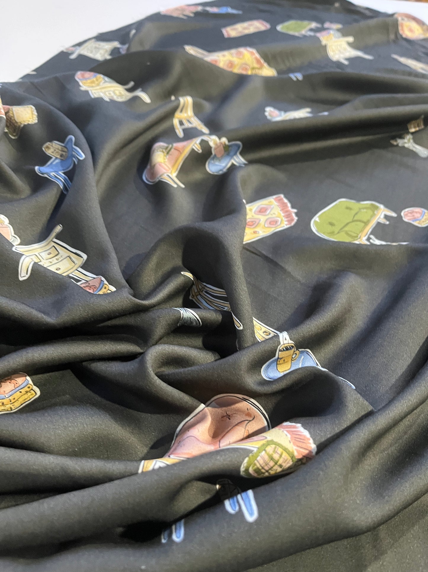 WALLY 054 viscose satin with conversational print