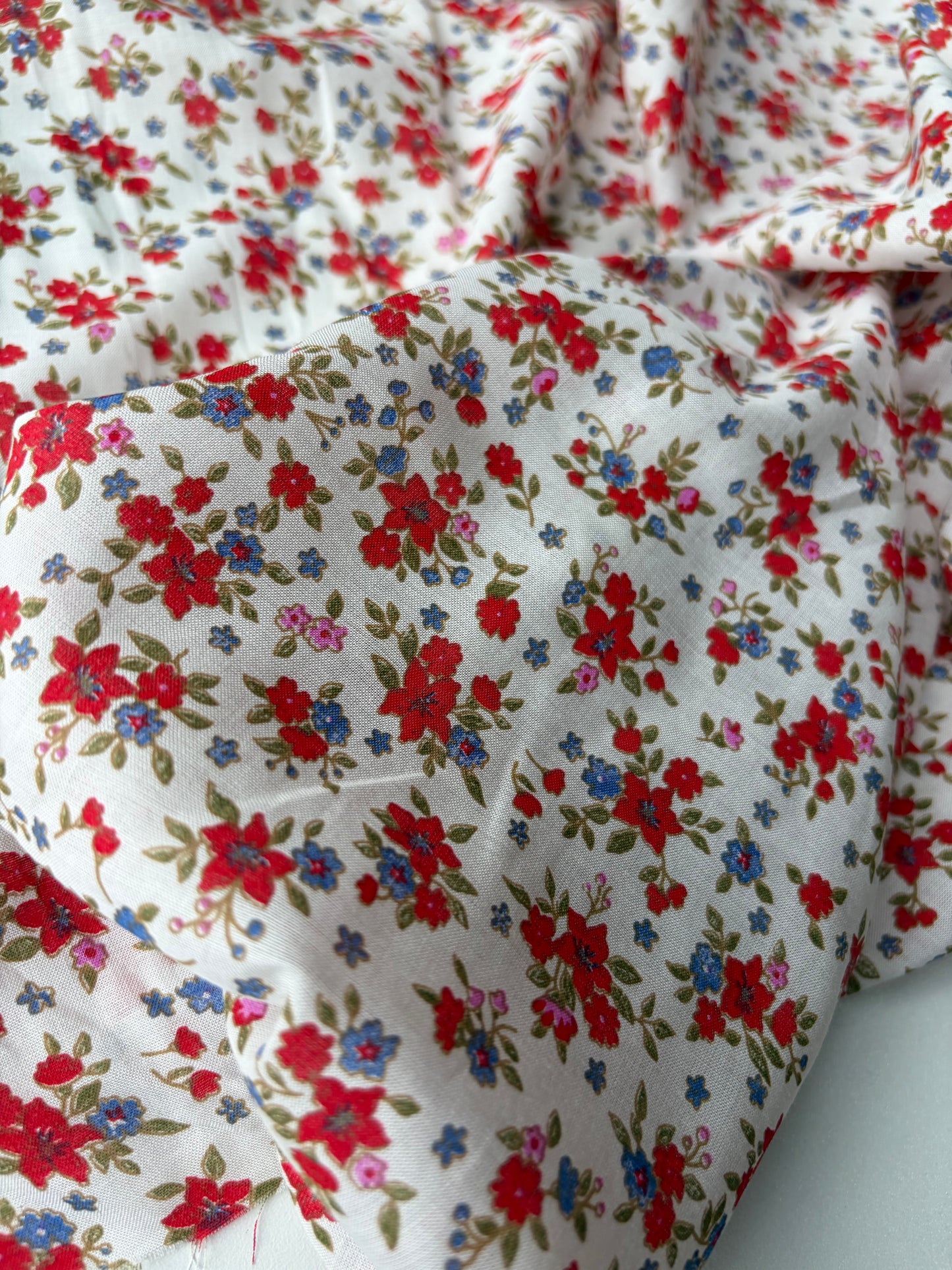 PAZZO 030 cotton voile small flowers