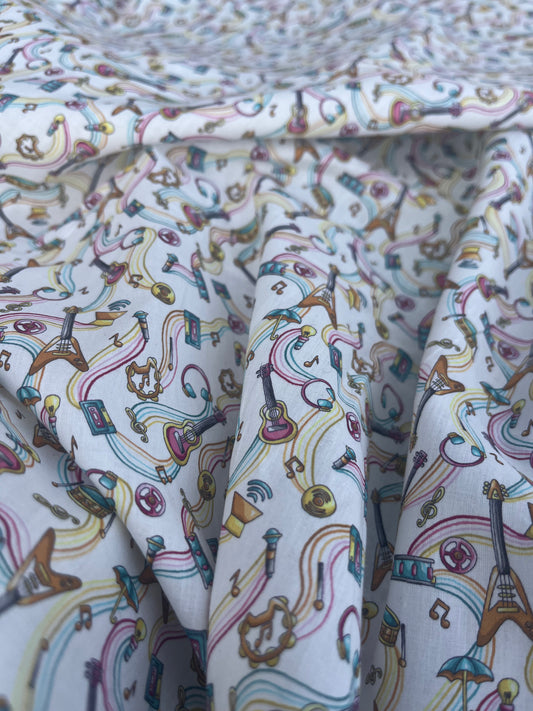 Blandine 004 poplin print guitars