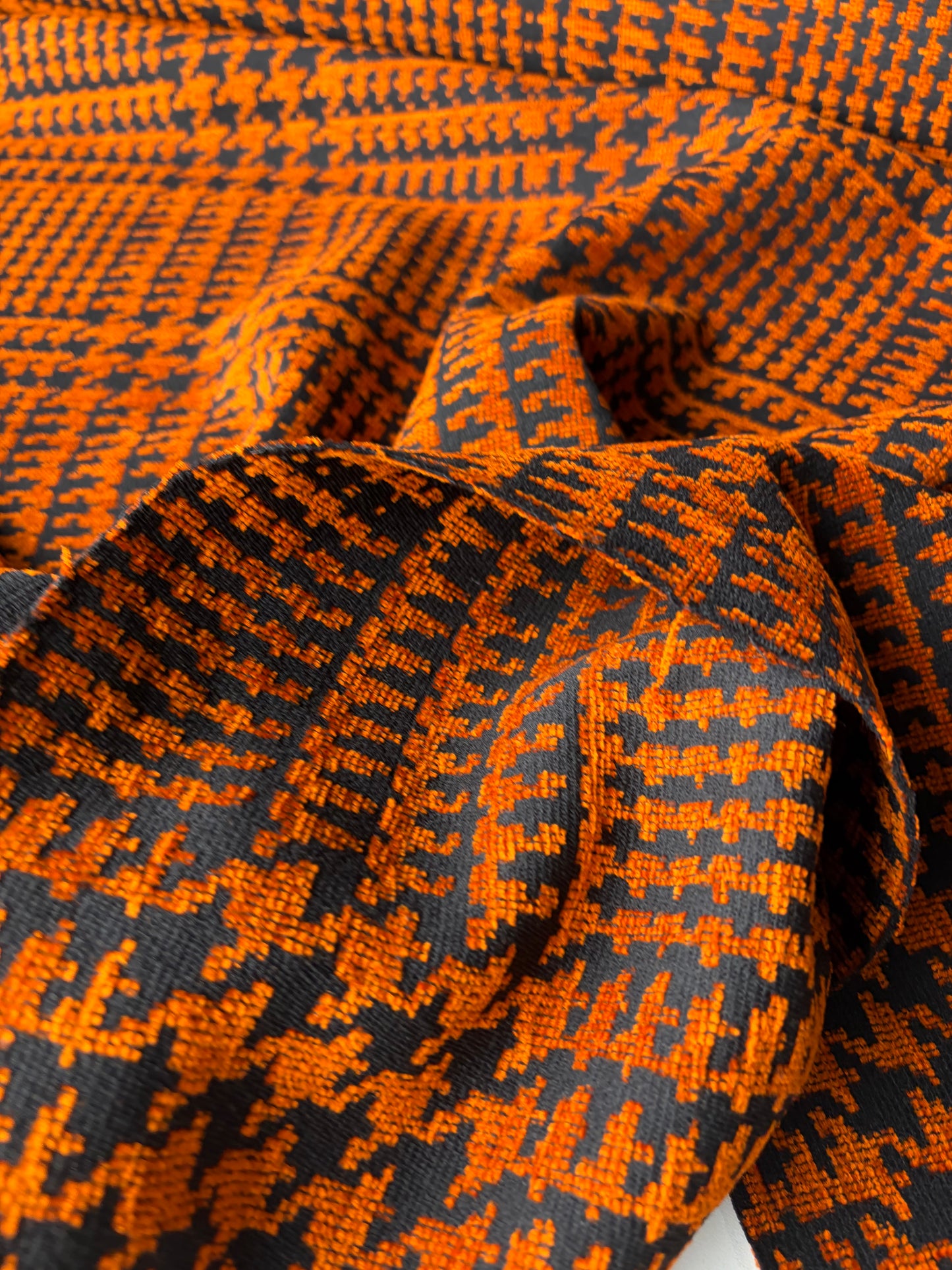TOTO 041 heavy chenille jacquard orange Prince de Galles
