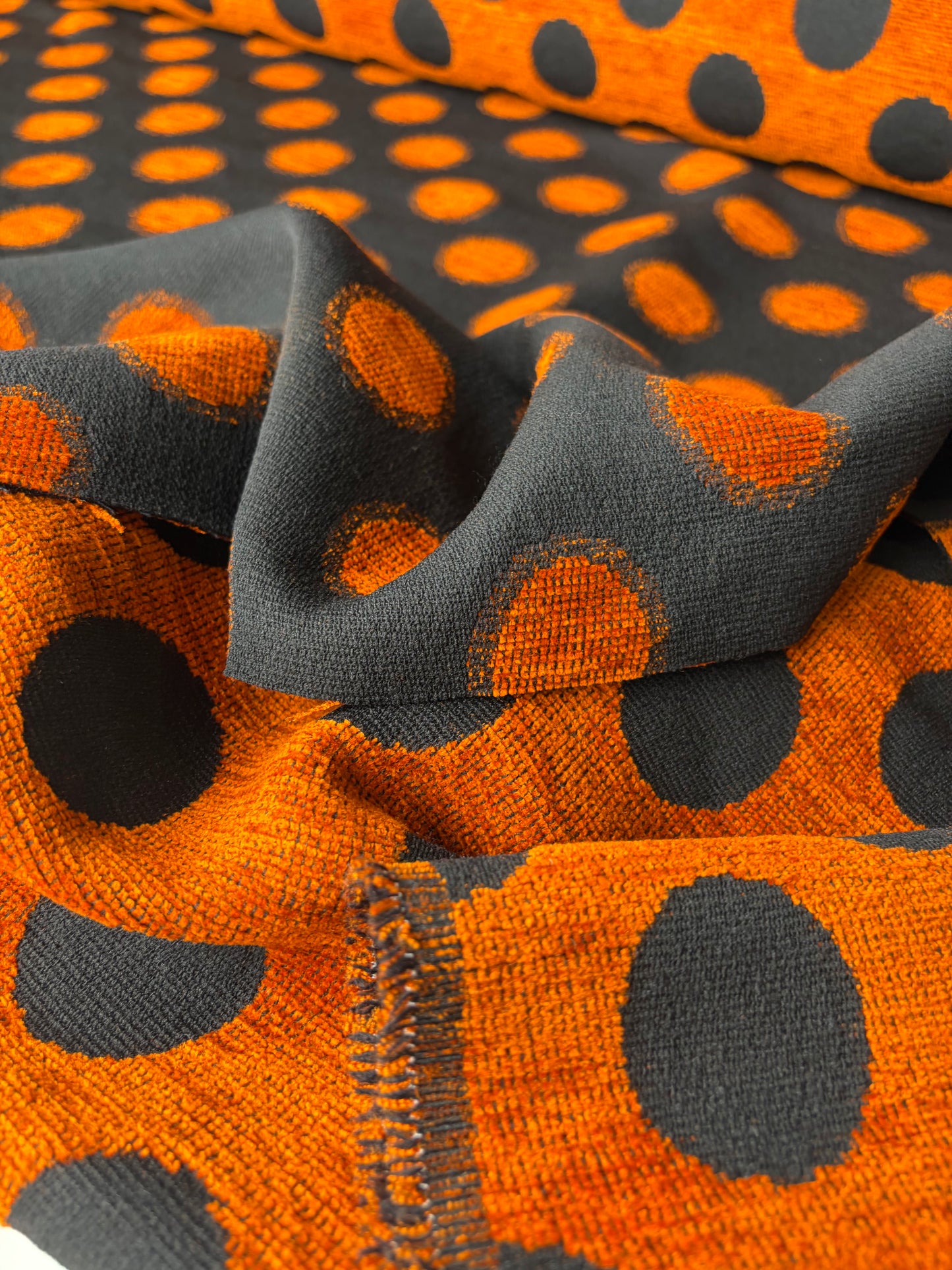 TOTO 042 heavy chenille jacquard orange dots