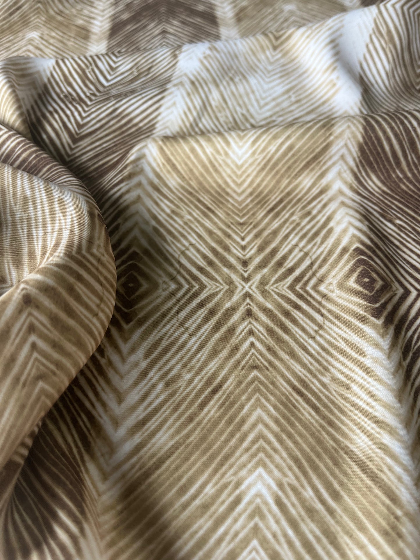 BACCHUS 023 silky satin tie-dye texture