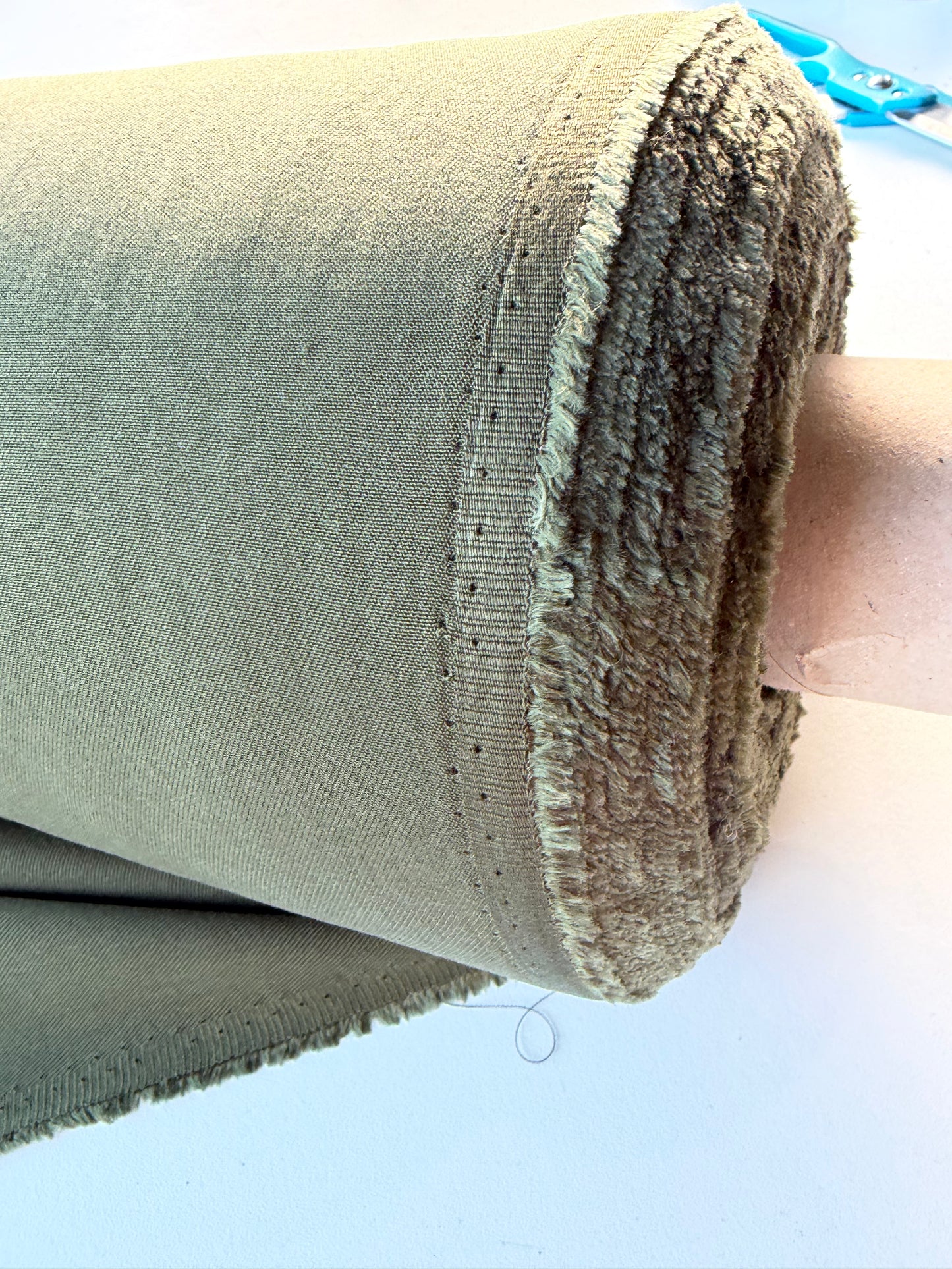 TOTO 045 heavy viscose twill army  green
