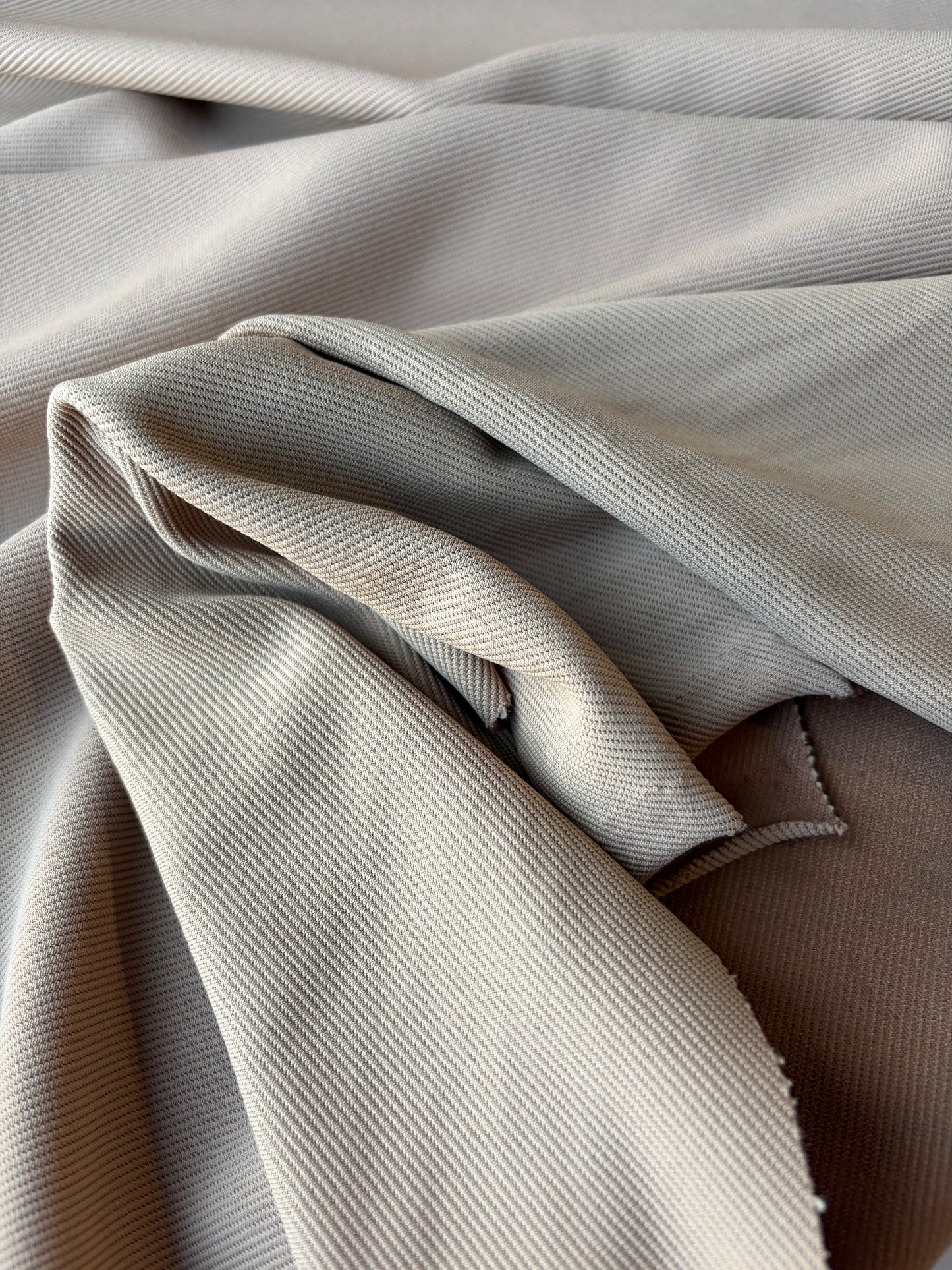 FELICE 001 camel coloured heavy tricotine stretch