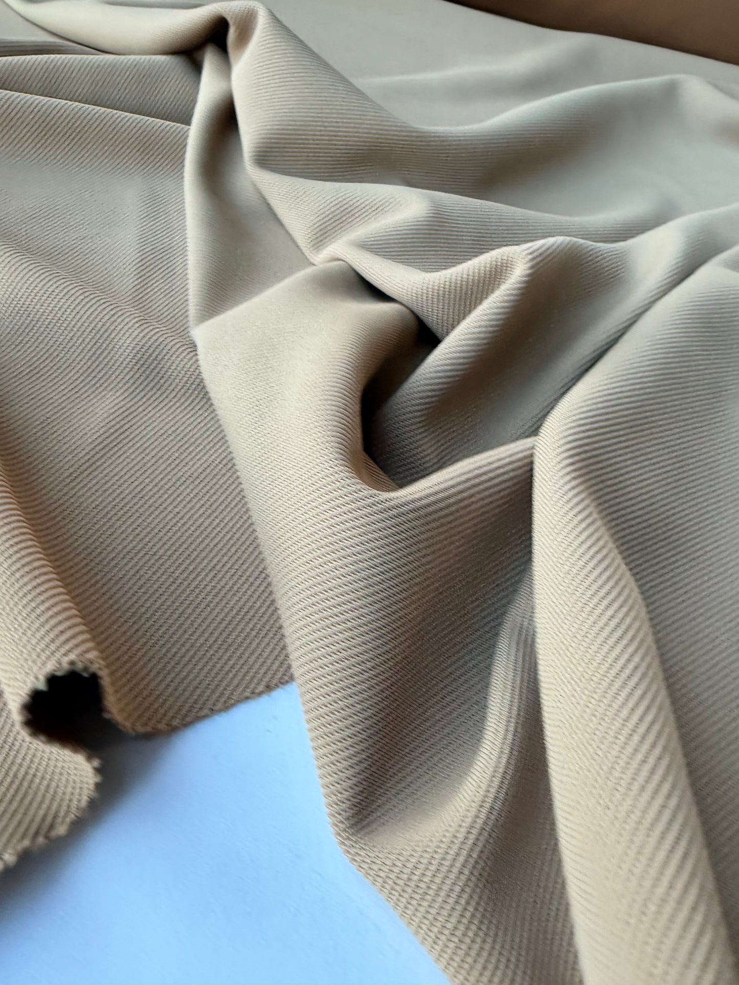 FELICE 001 camel coloured heavy tricotine stretch
