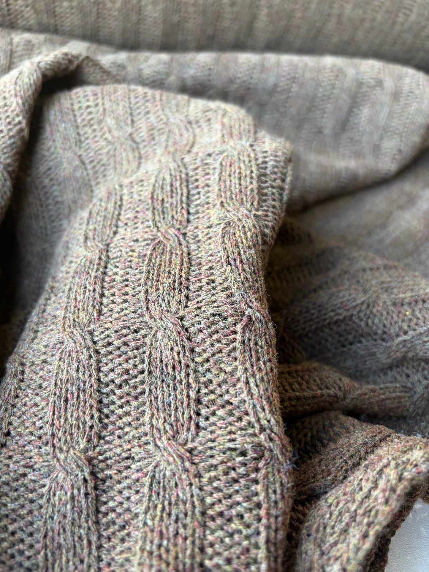 FELICE 002 tabac coloured knitted cable cotton/wool