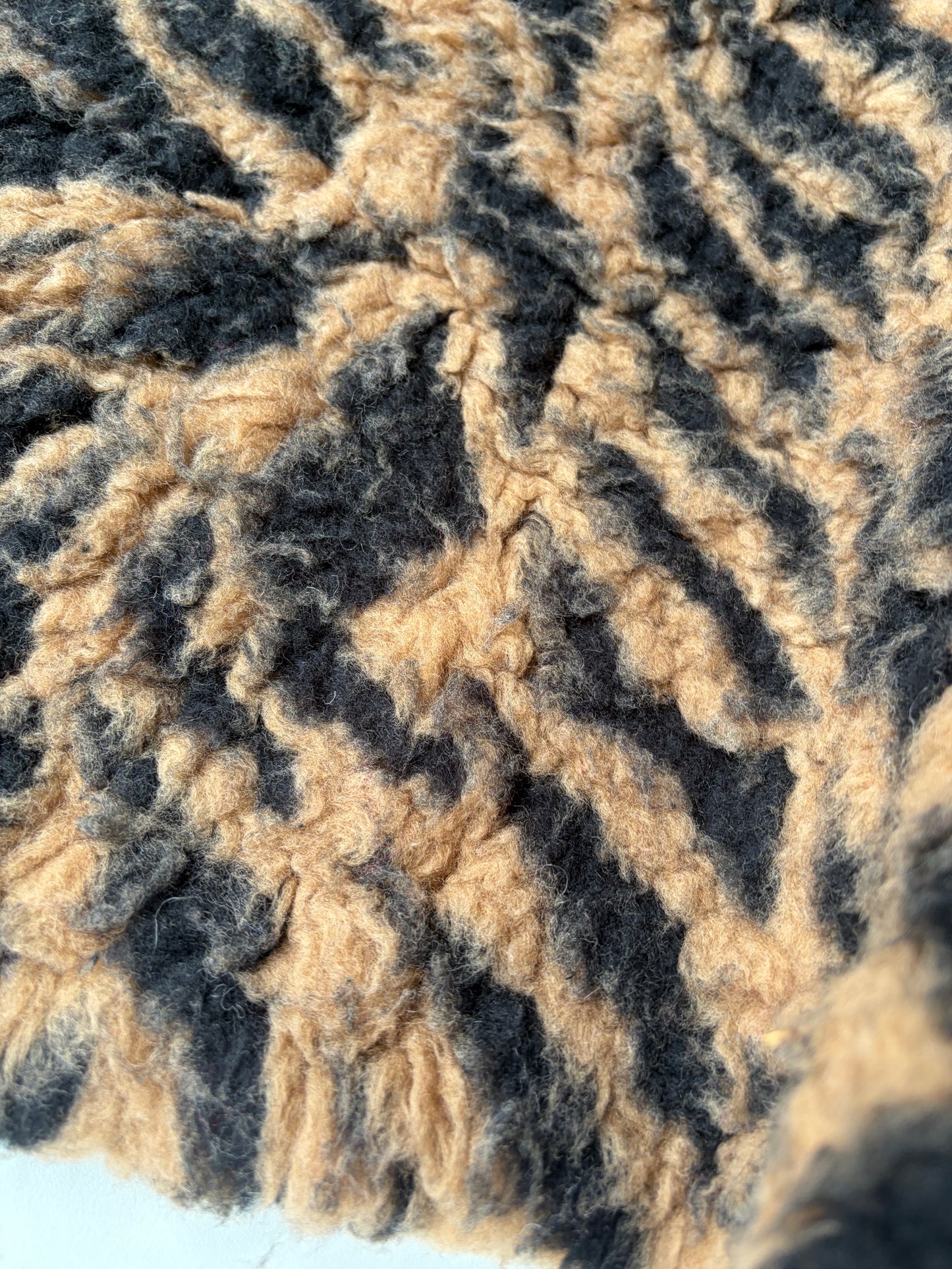 FELICE 007 heavy boiled wool with cognac/black zebra