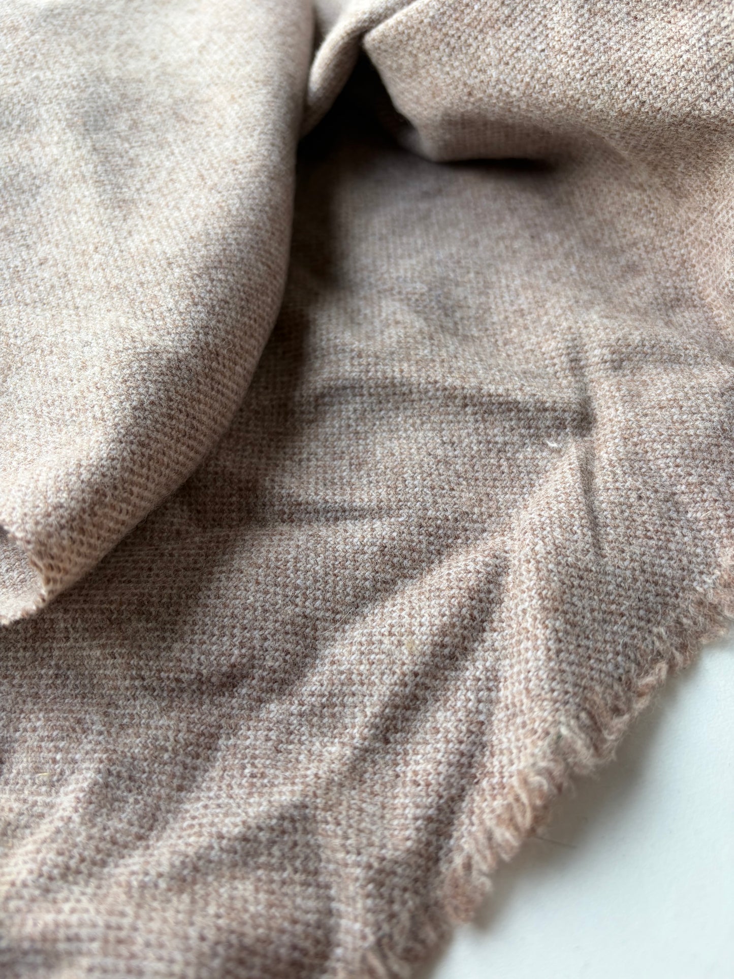 FELICE 008 camel/brown coloured carded wool tweed
