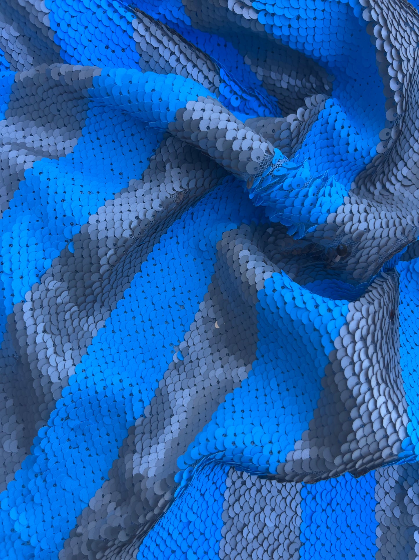 NENA 012 mesh sequins turquoise stripes