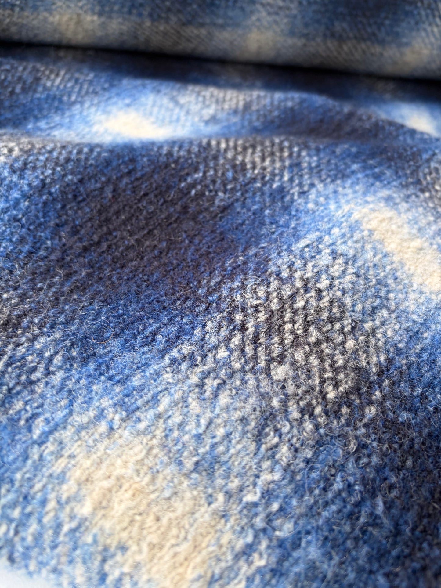 FELICE 010 blue checkered  boiled wool