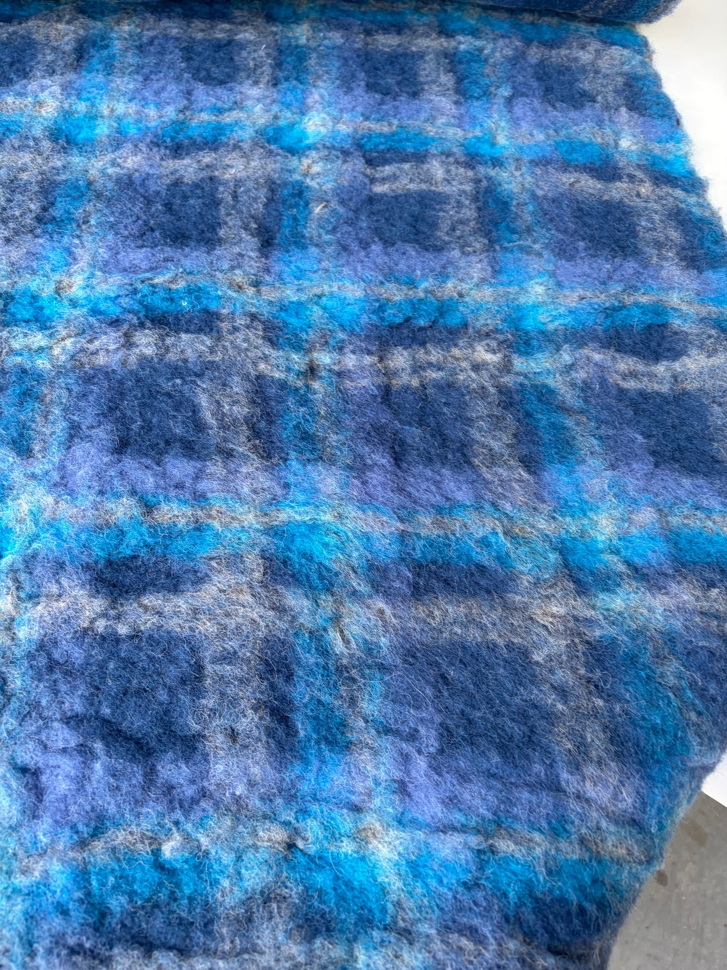 FELICE 011 heavy boiled wool check blue/turquoise
