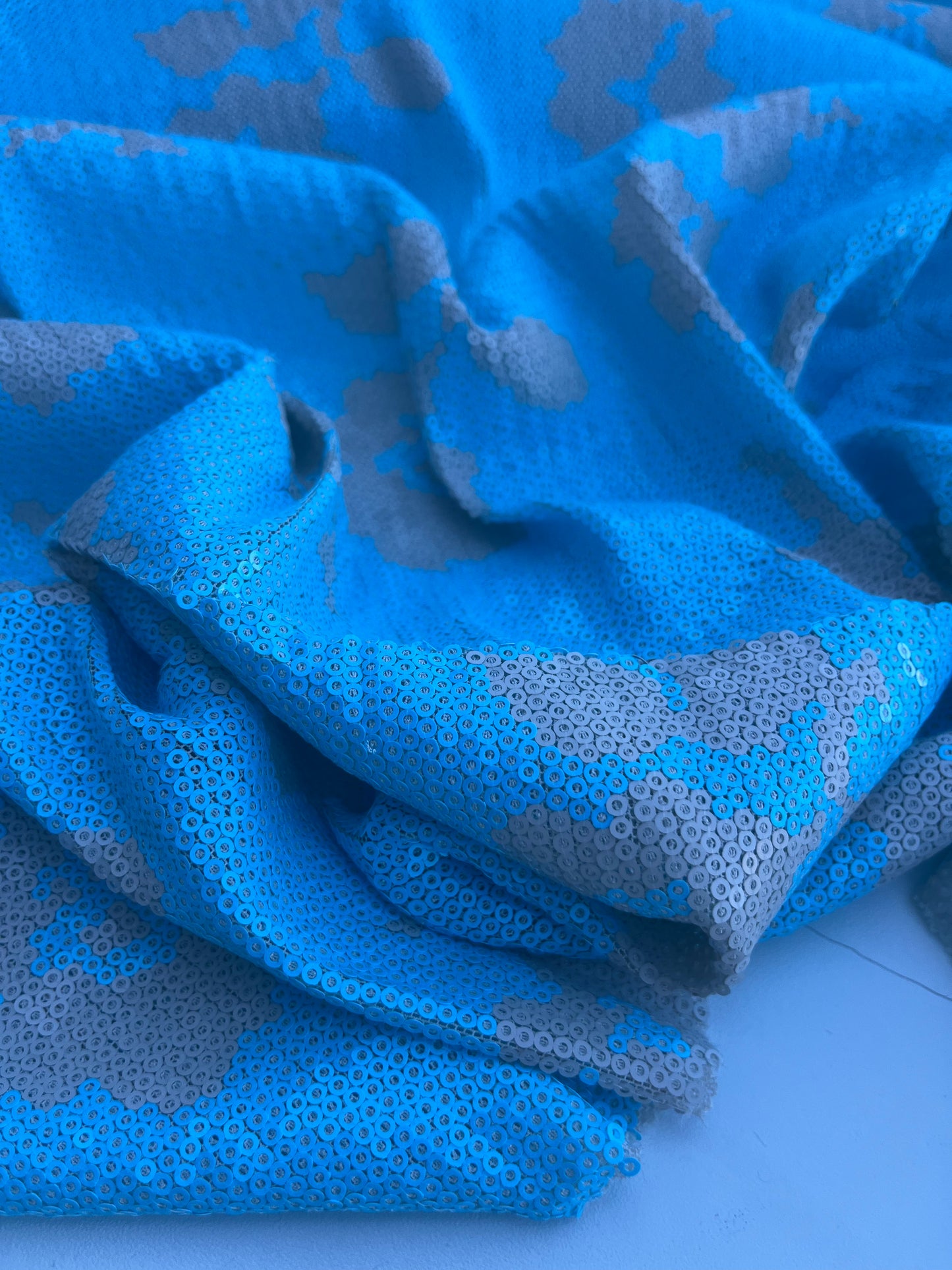 NENA 013 mesh sequins aqua flowers