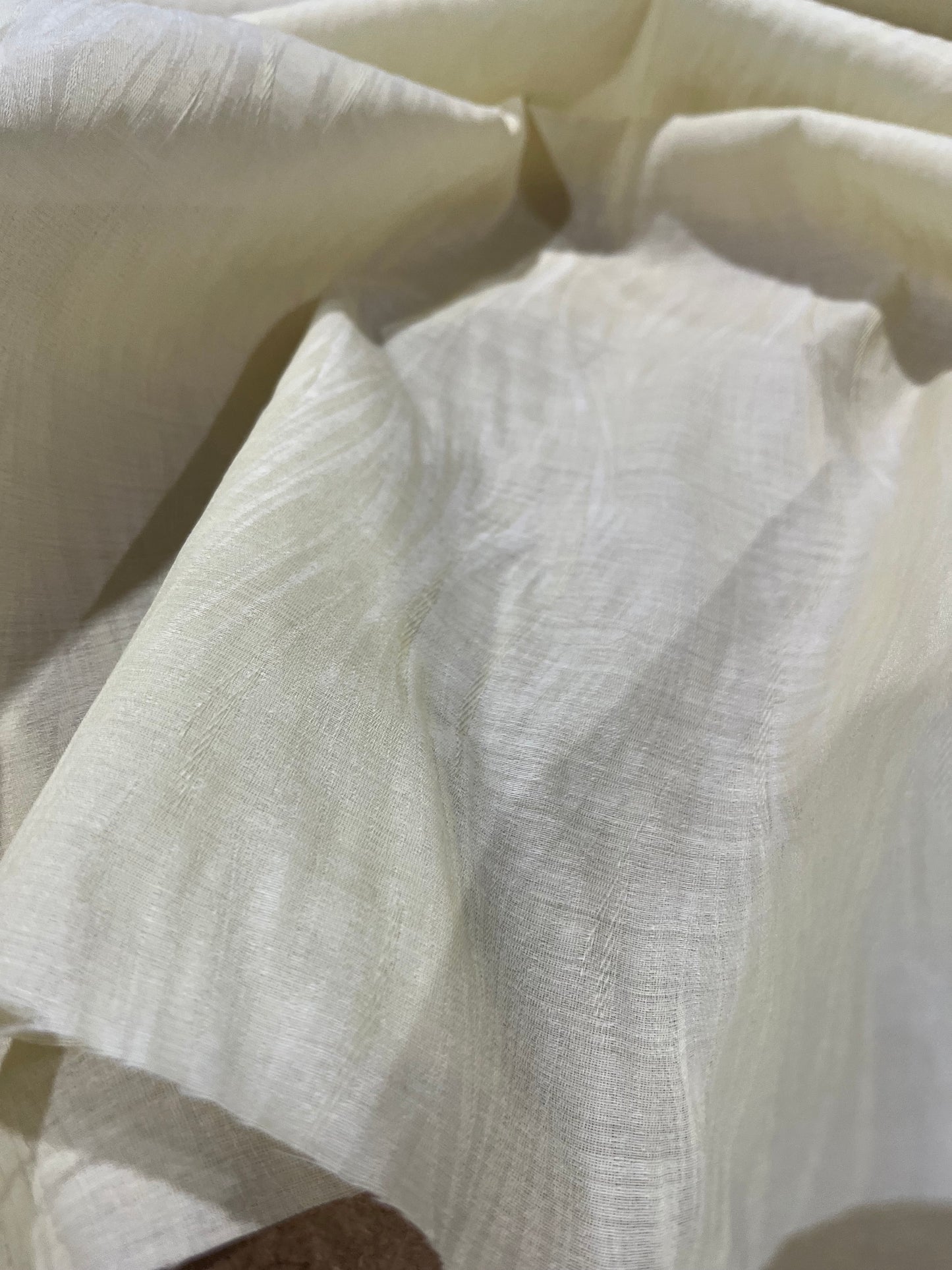 G01 CAN 058  jacquard WOOL SILK ivory