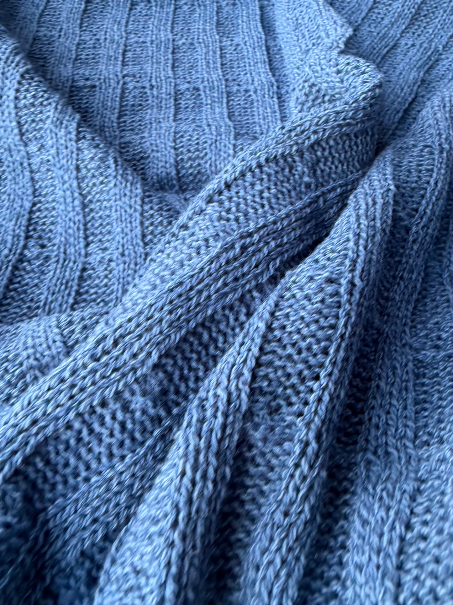 FELICE 012 azur coloured knitted cable cotton/wool
