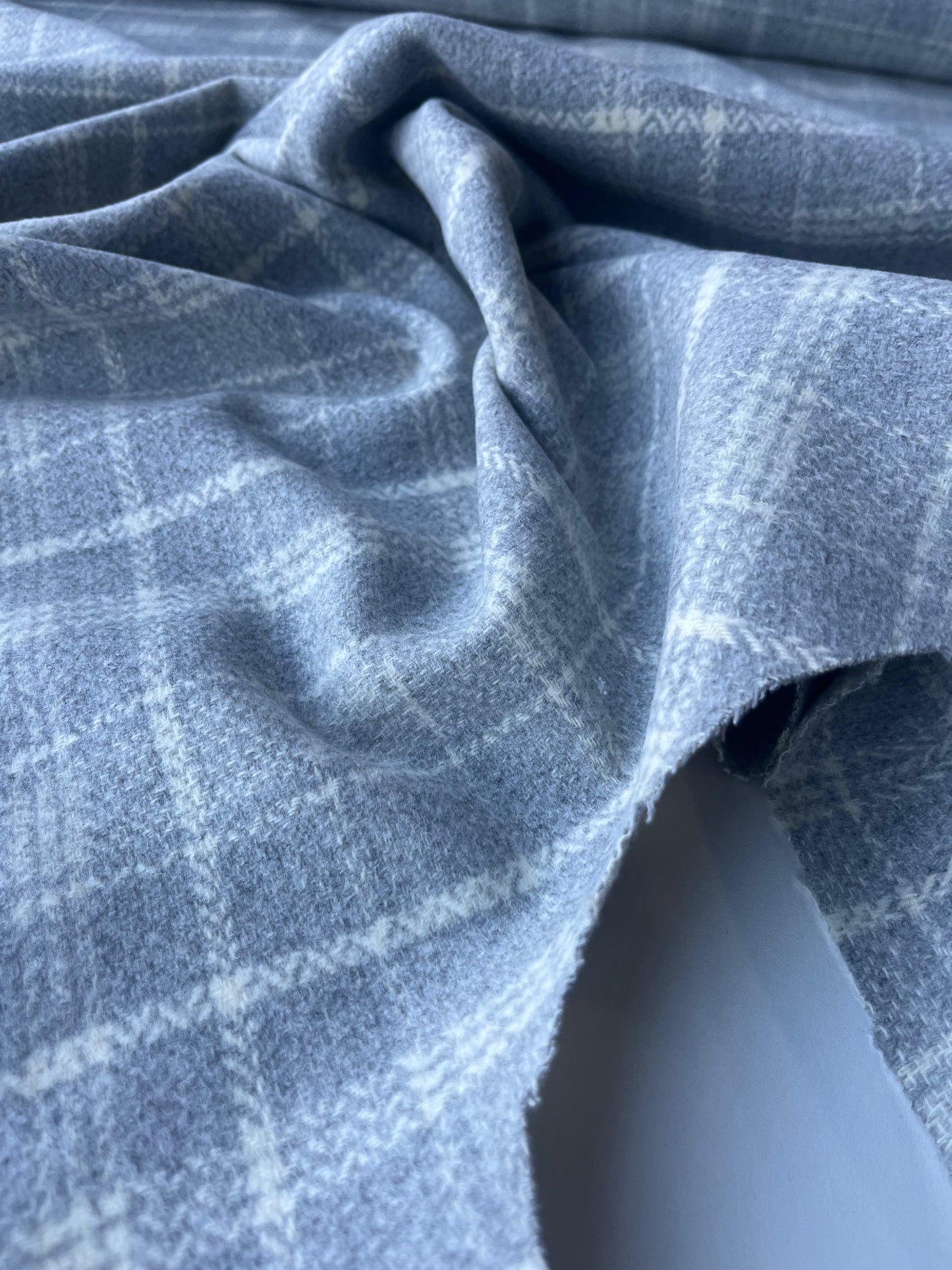 PABLO 014 woolen coat fabric grey/off white