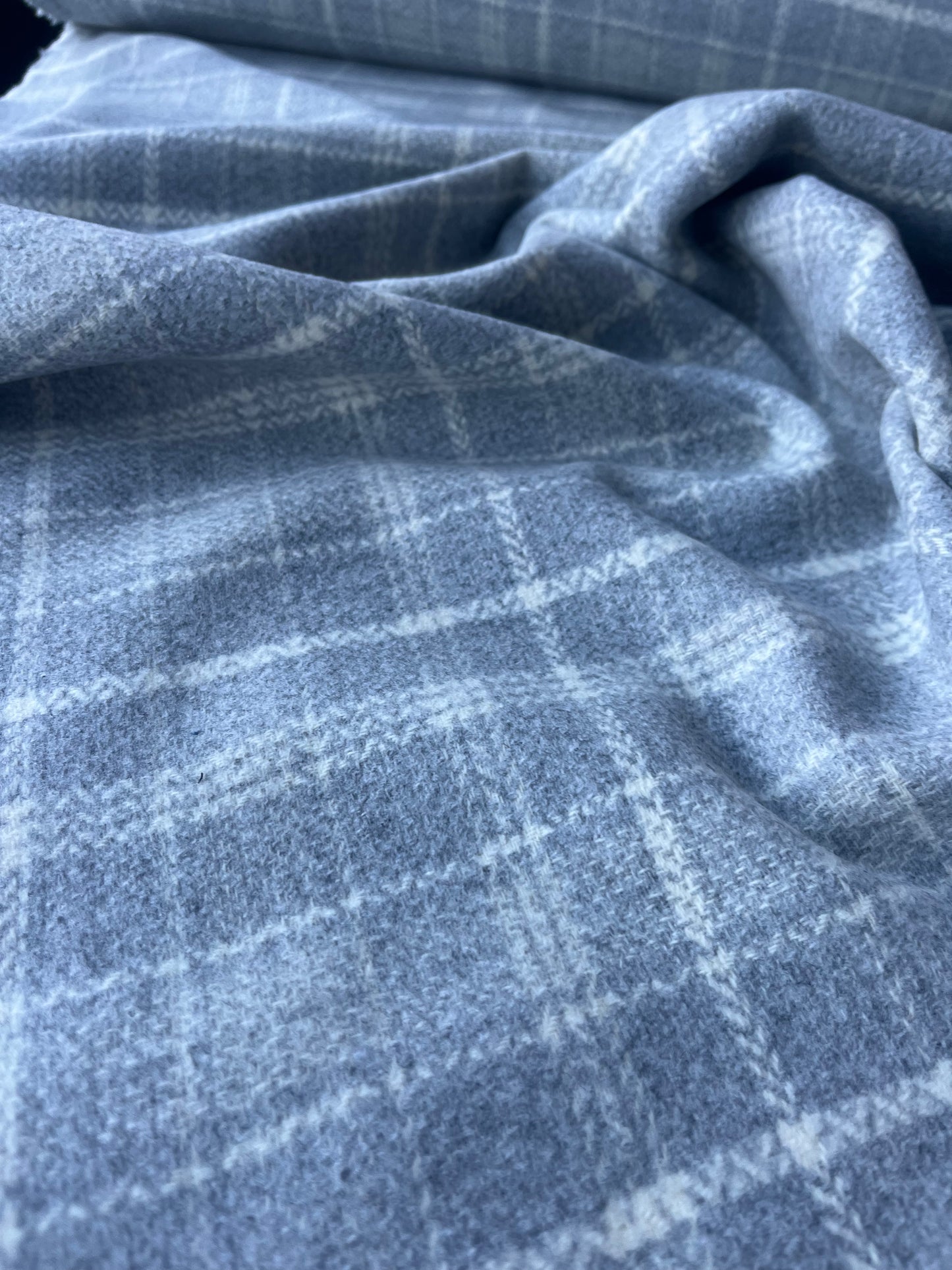 PABLO 014 woolen coat fabric grey/off white