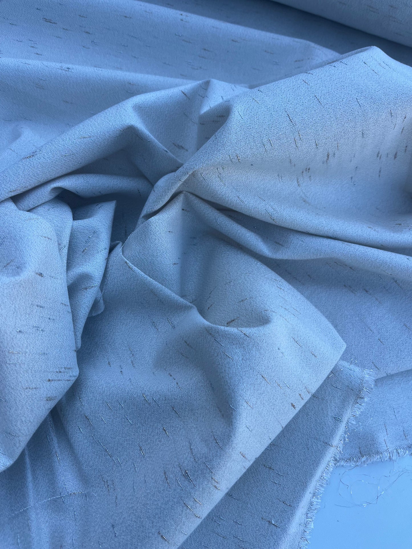 NENA 025 cotton jacquard with lurex spots