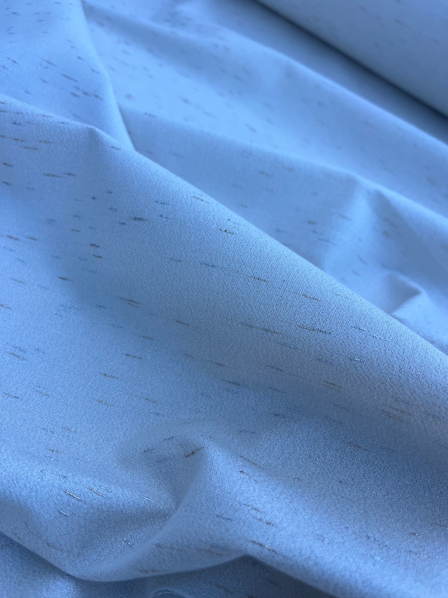 NENA 025 cotton jacquard with lurex spots