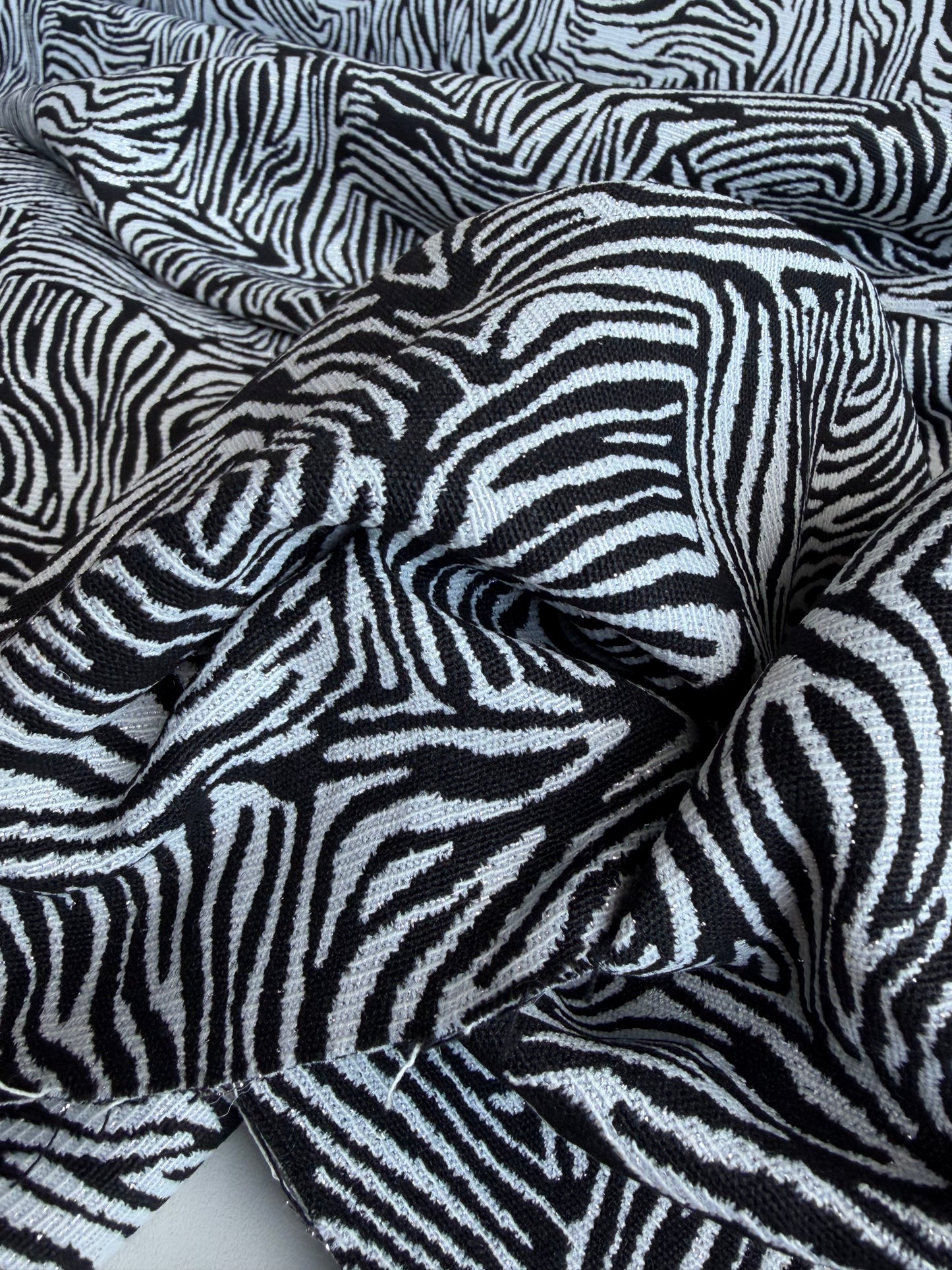 CELIA 033 cot jacquard zebra with lurex