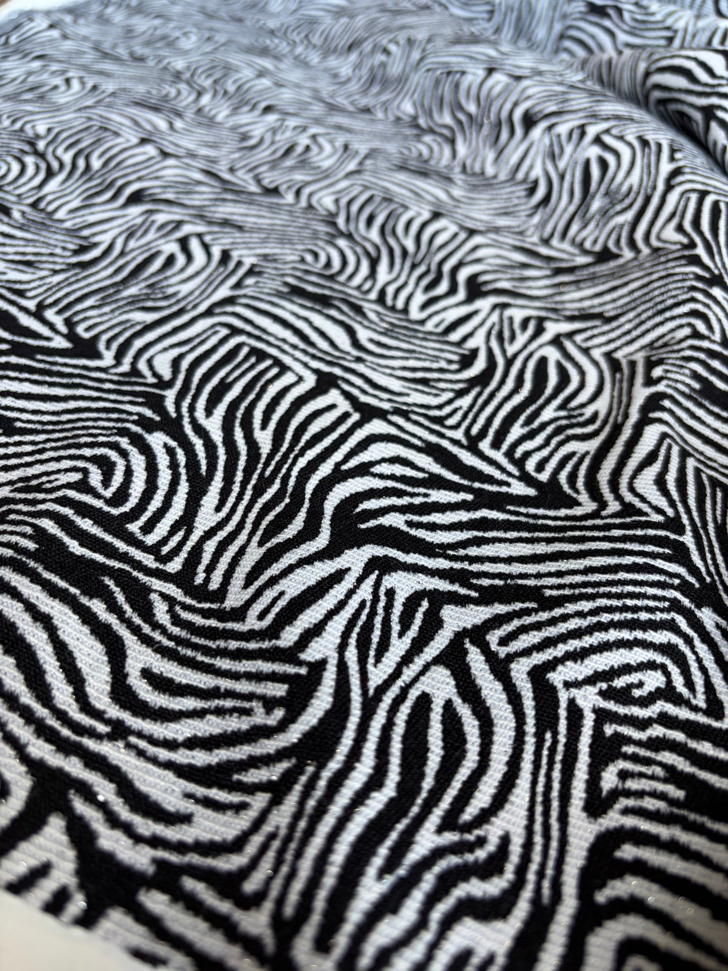 CELIA 033 cot jacquard zebra with lurex