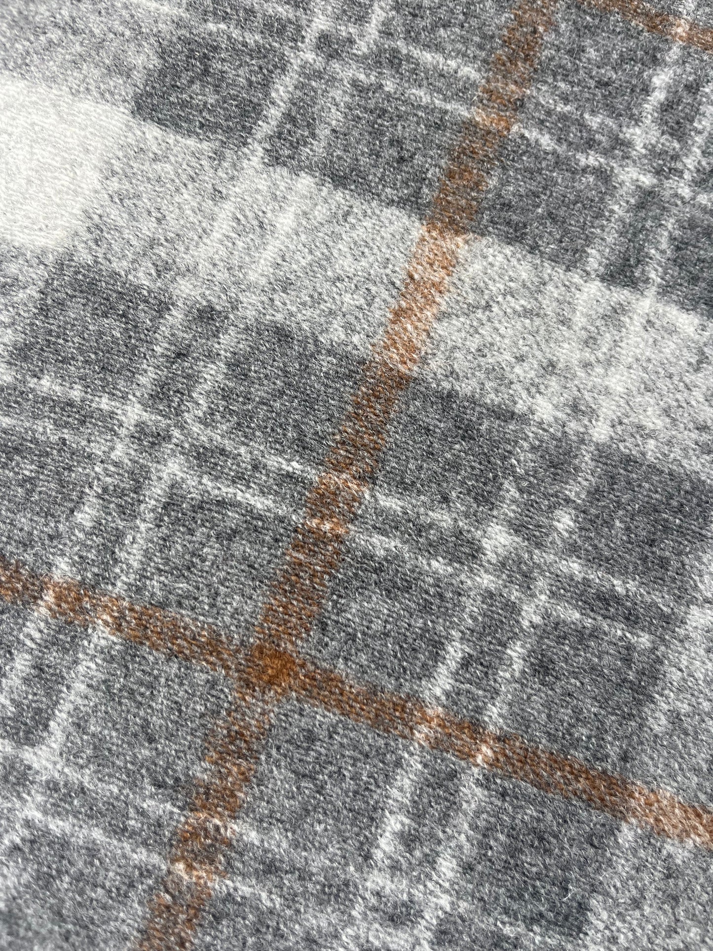 PABLO 021 heavy wool check grey/brown check