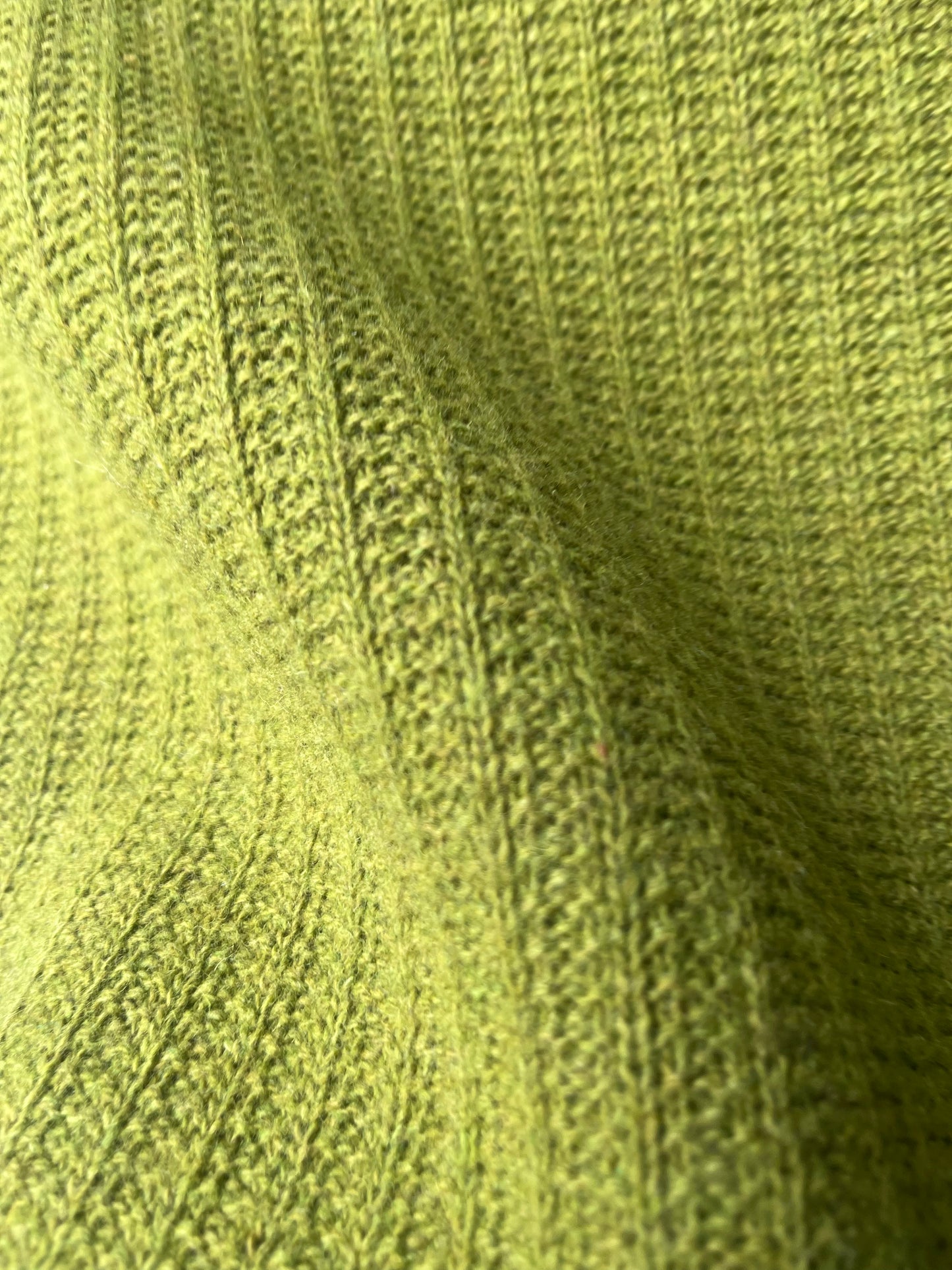 PABLO 010 wool jersey cable structure double face  olive green