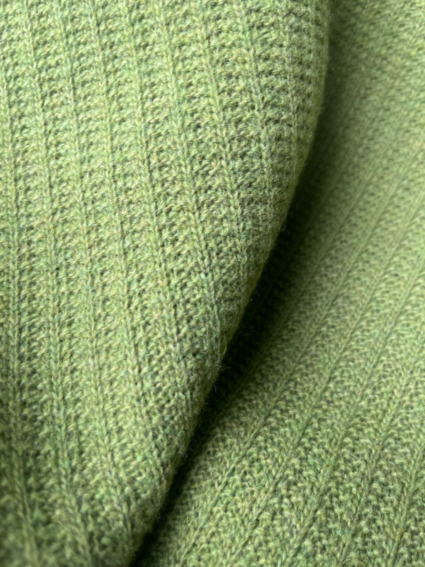 PABLO 010 wool jersey cable structure double face  olive green