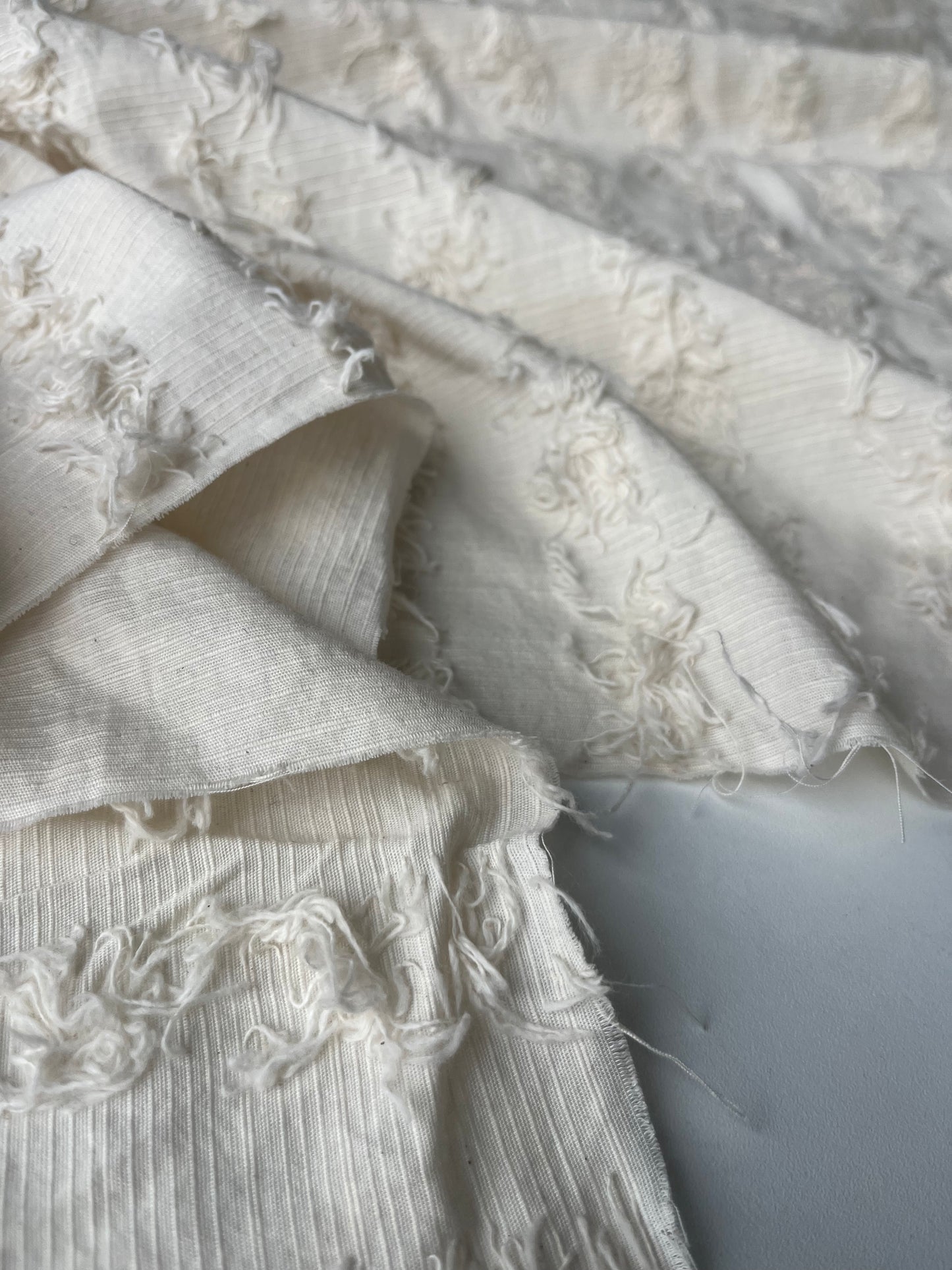 MAYA 002 light jacquard fil coupé naturel