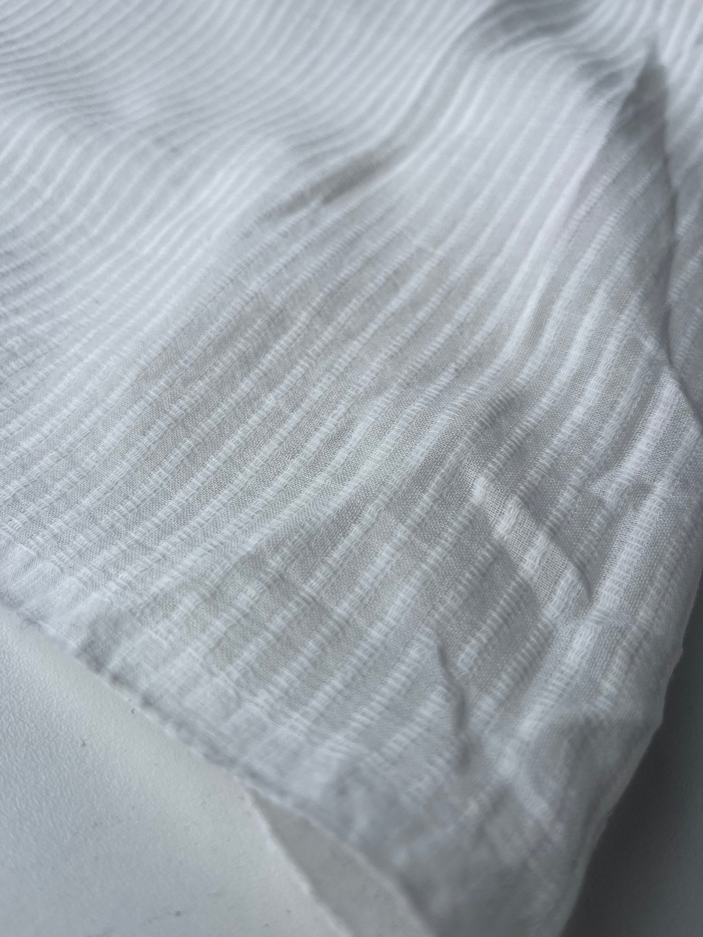 MAYA 004 Gauze jacquard stripe white