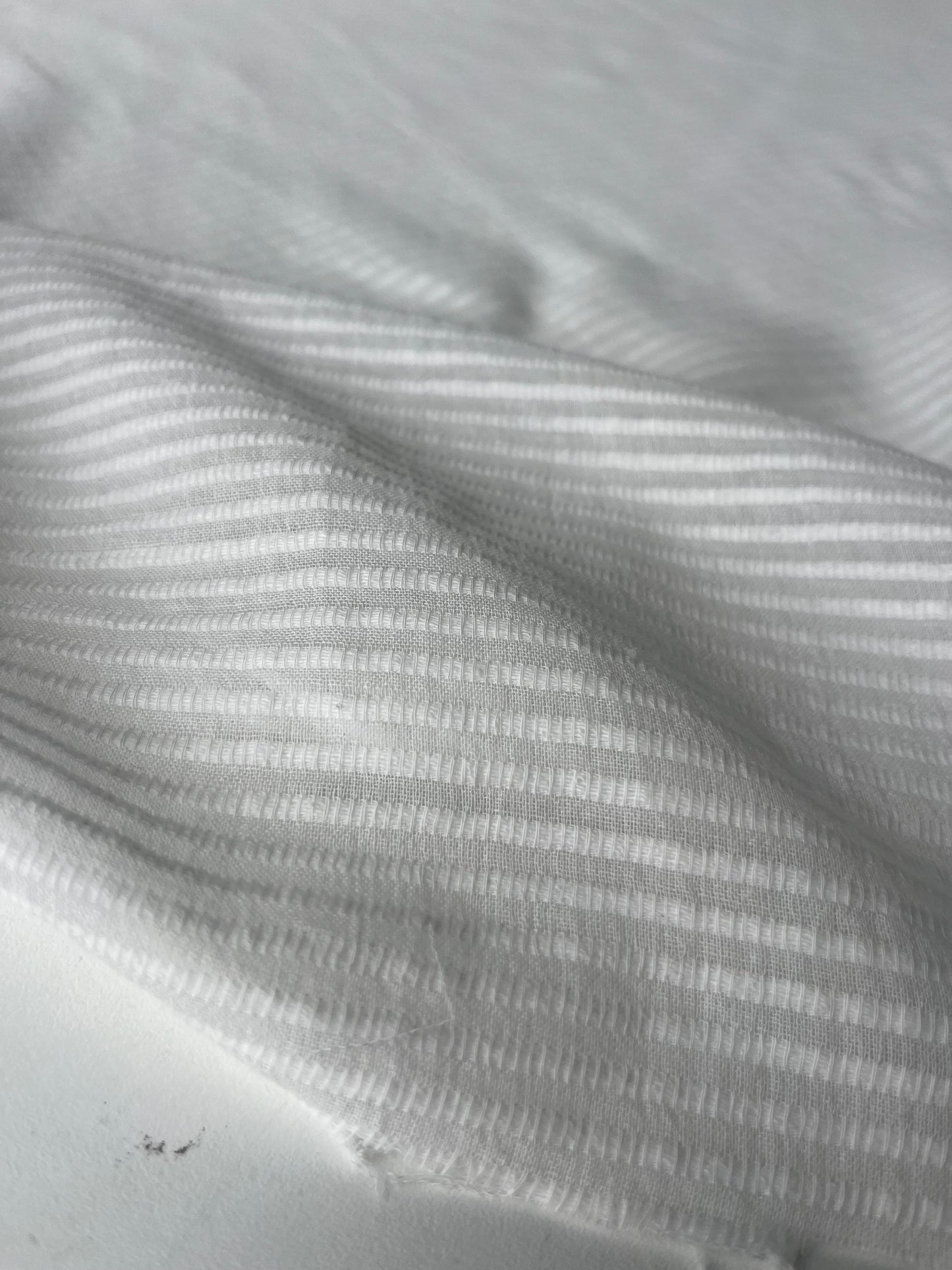 MAYA 004 Gauze jacquard stripe white