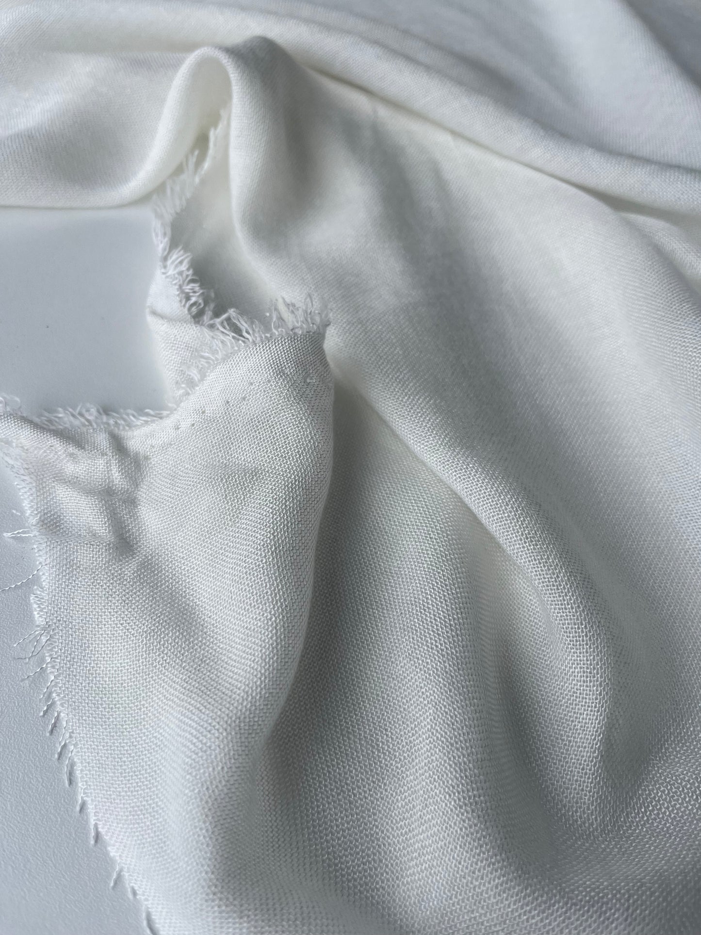 MAYA 007 gaze viscose/wool cognac almond milk