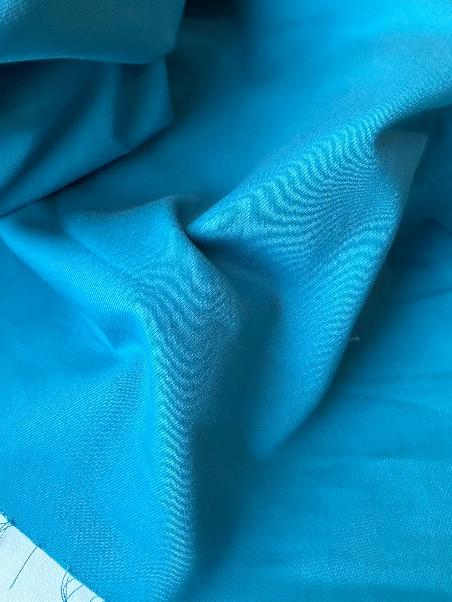 GAIL 006 cyan blue light cotton twill