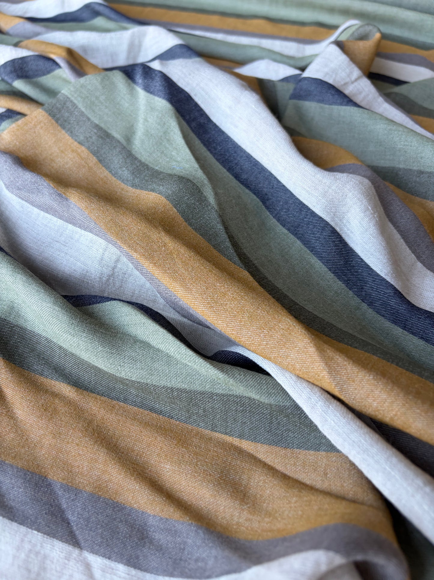 CELIA 050 midweight cotton/linen jacquard stripe navy/camel