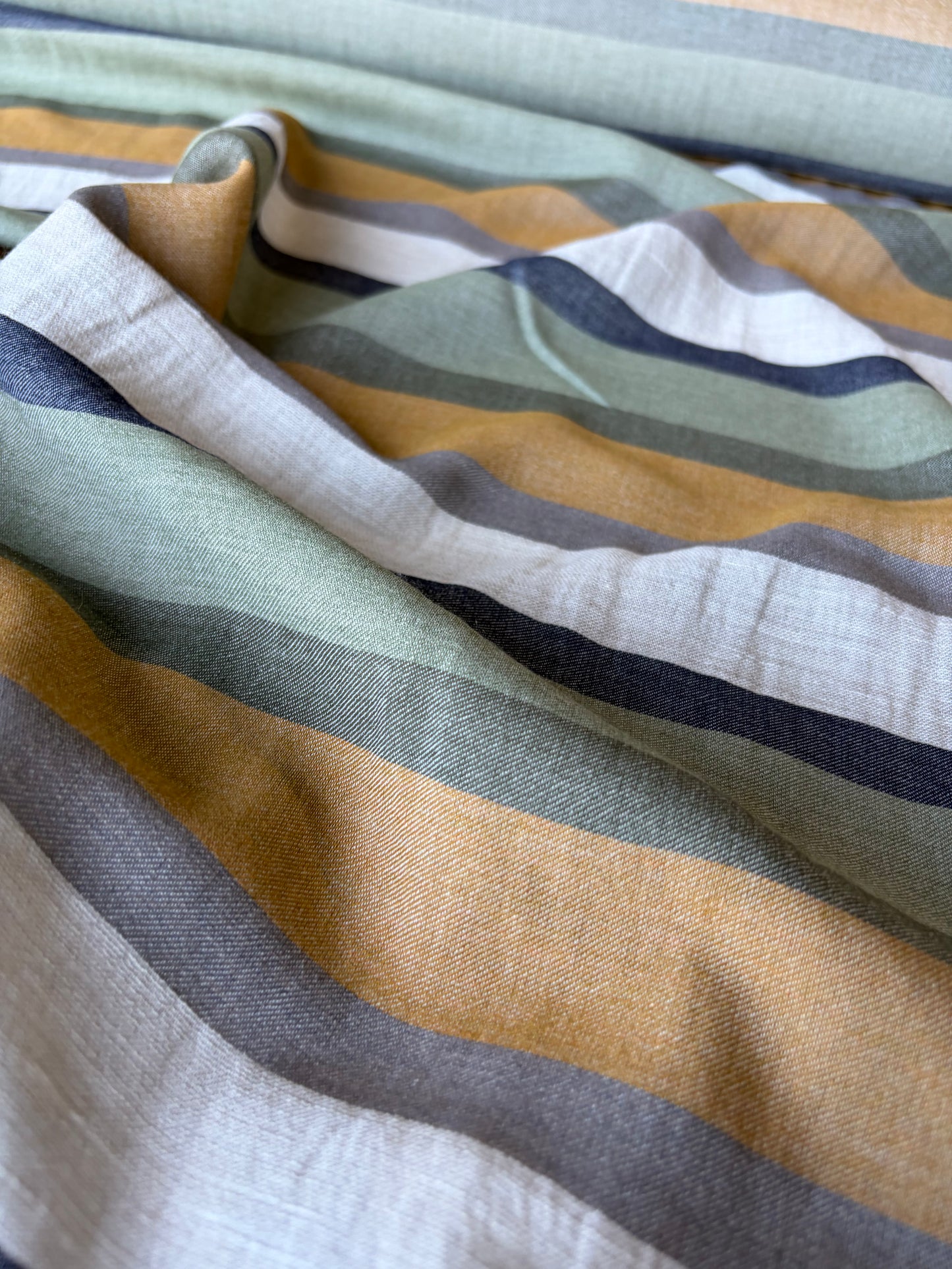 CELIA 050 midweight cotton/linen jacquard stripe navy/camel