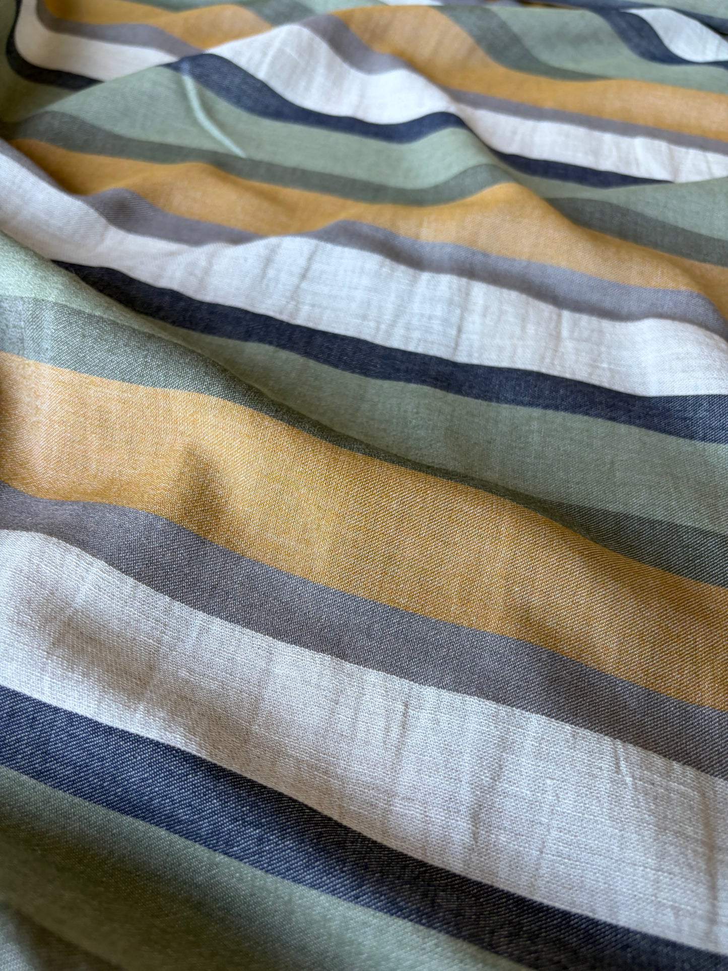 CELIA 050 midweight cotton/linen jacquard stripe navy/camel