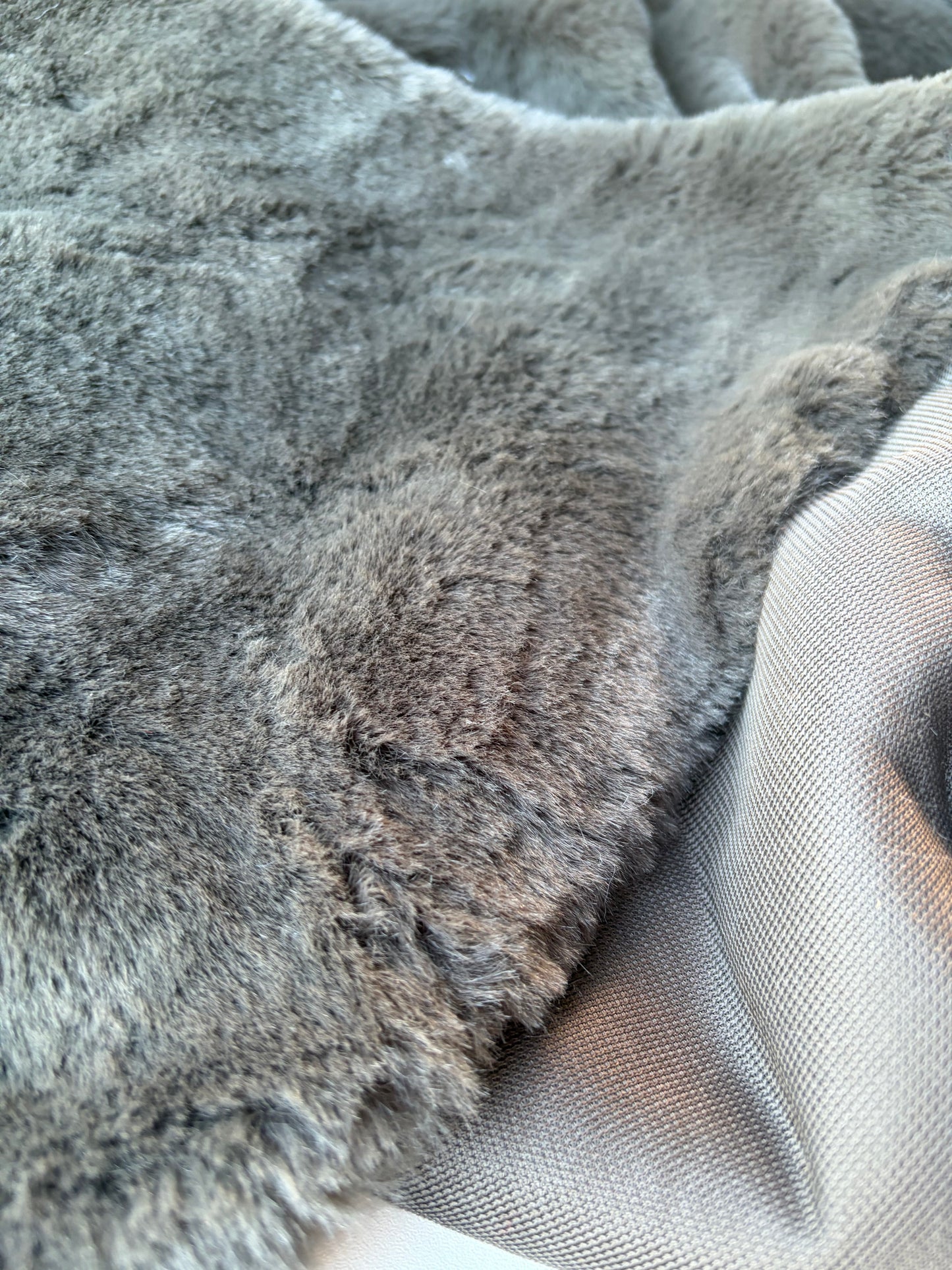 GAIL 016 ecopeliche taupe