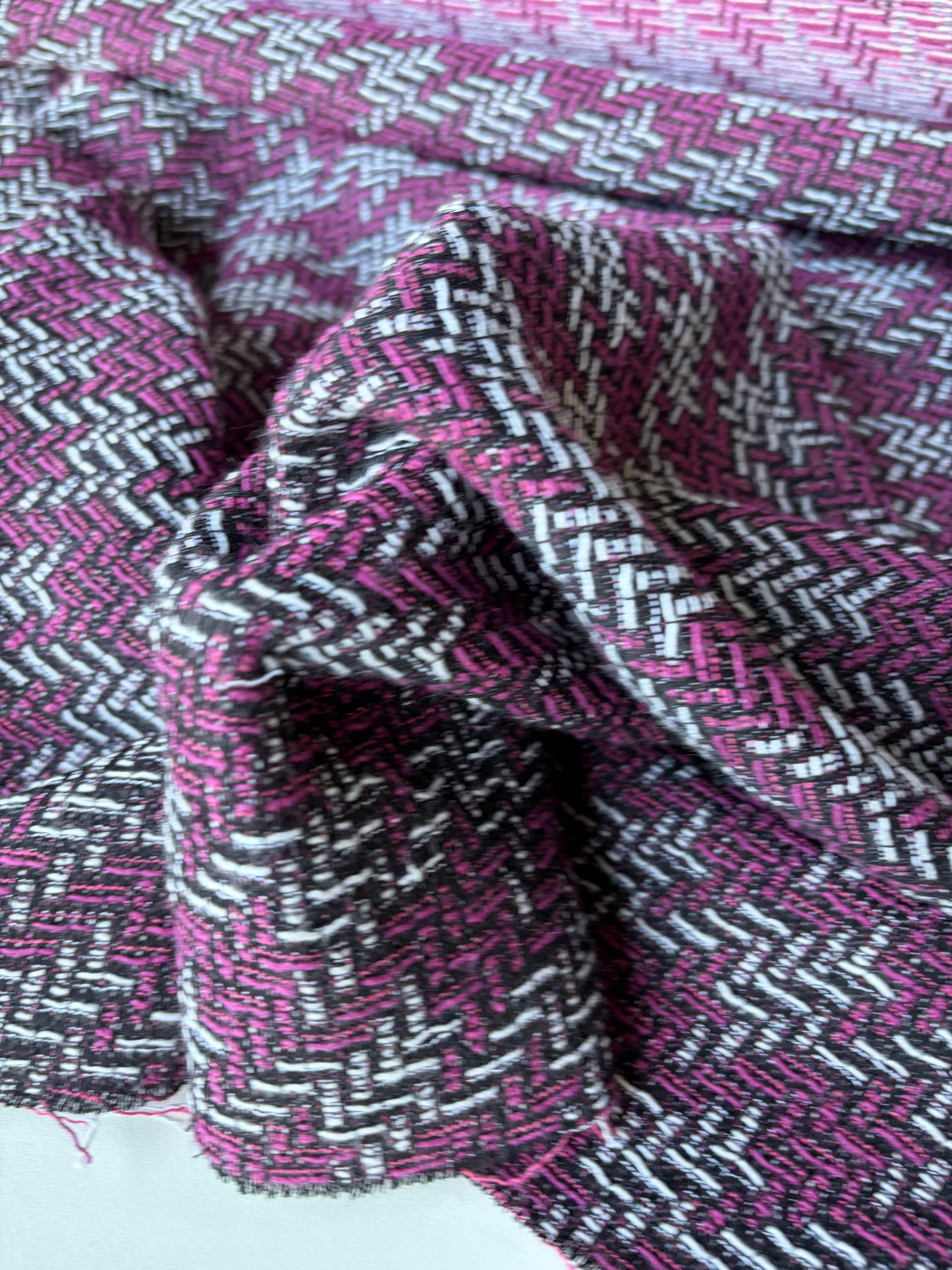 CELIA 054 cot jacquard tweed black/pink