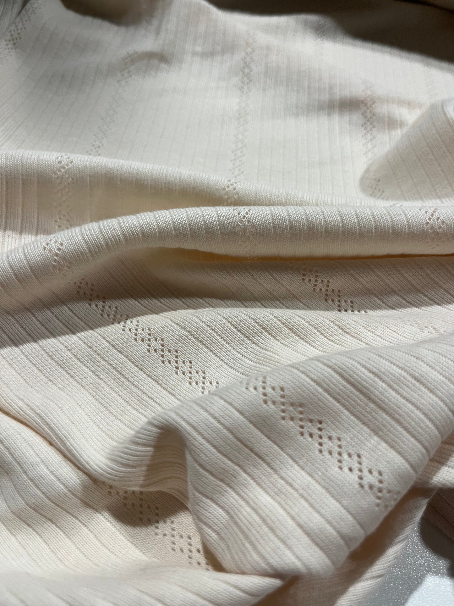 Soft Origin 027 cotton jersey ajouré cream