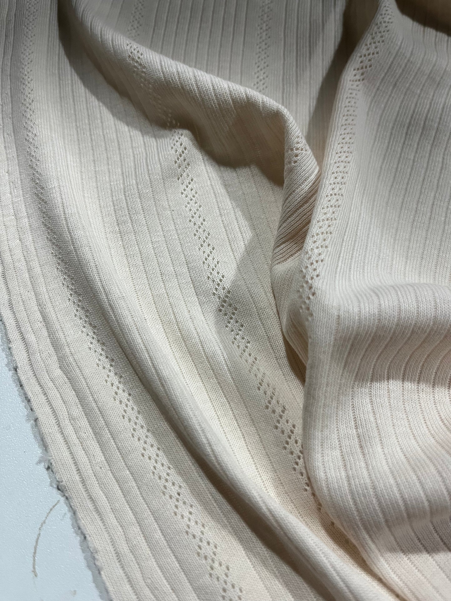 Soft Origin 027 cotton jersey ajouré cream