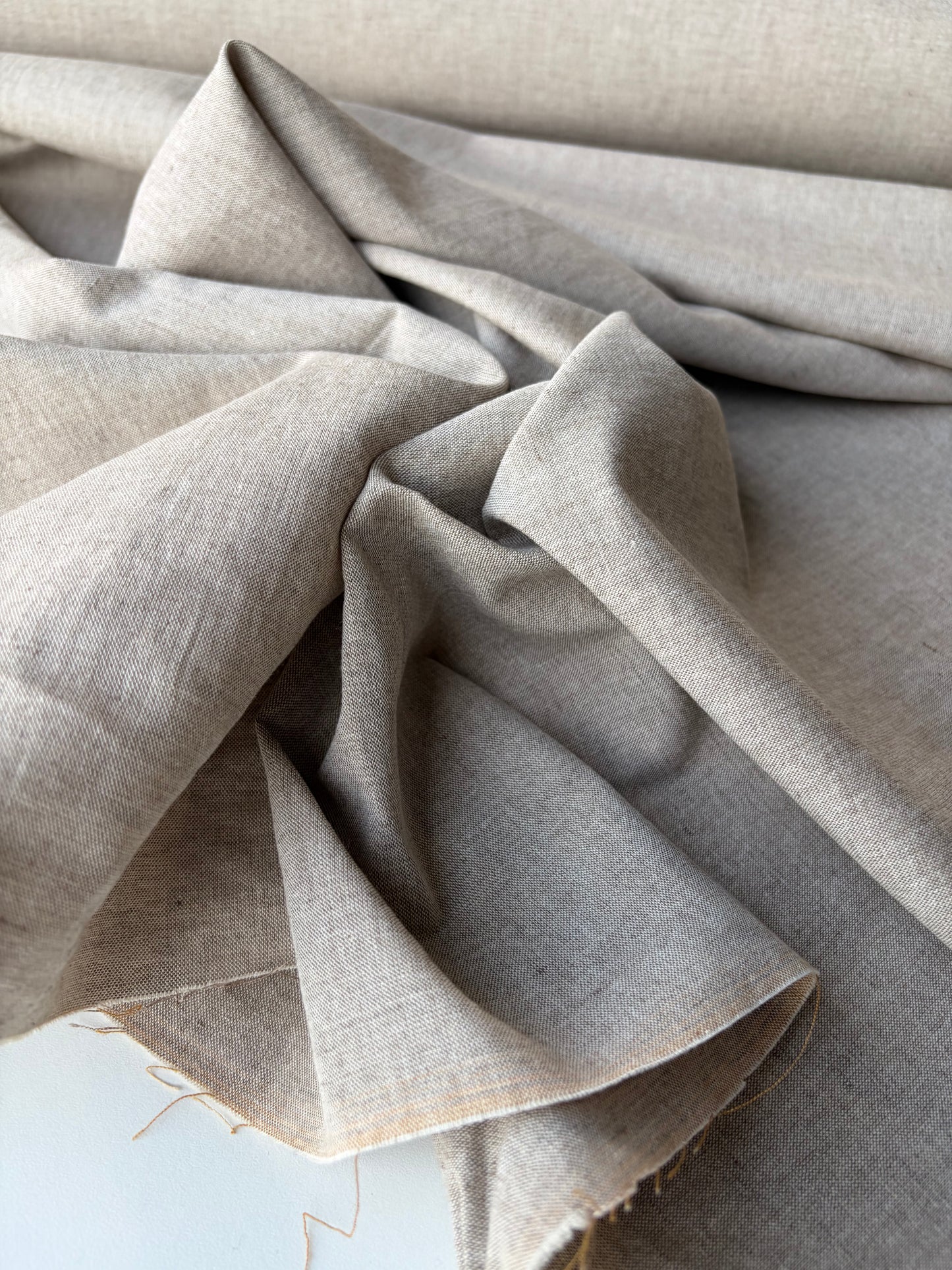 JEAN 002 linen/cotton chiné sand
