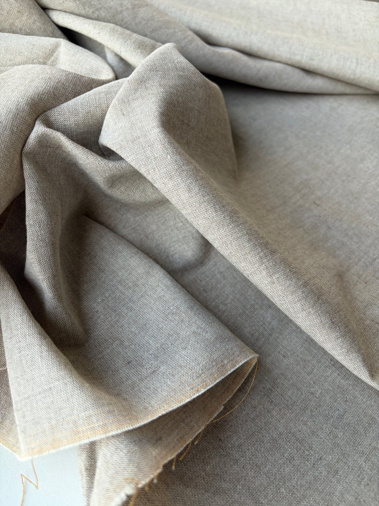 JEAN 002 linen/cotton chiné sand
