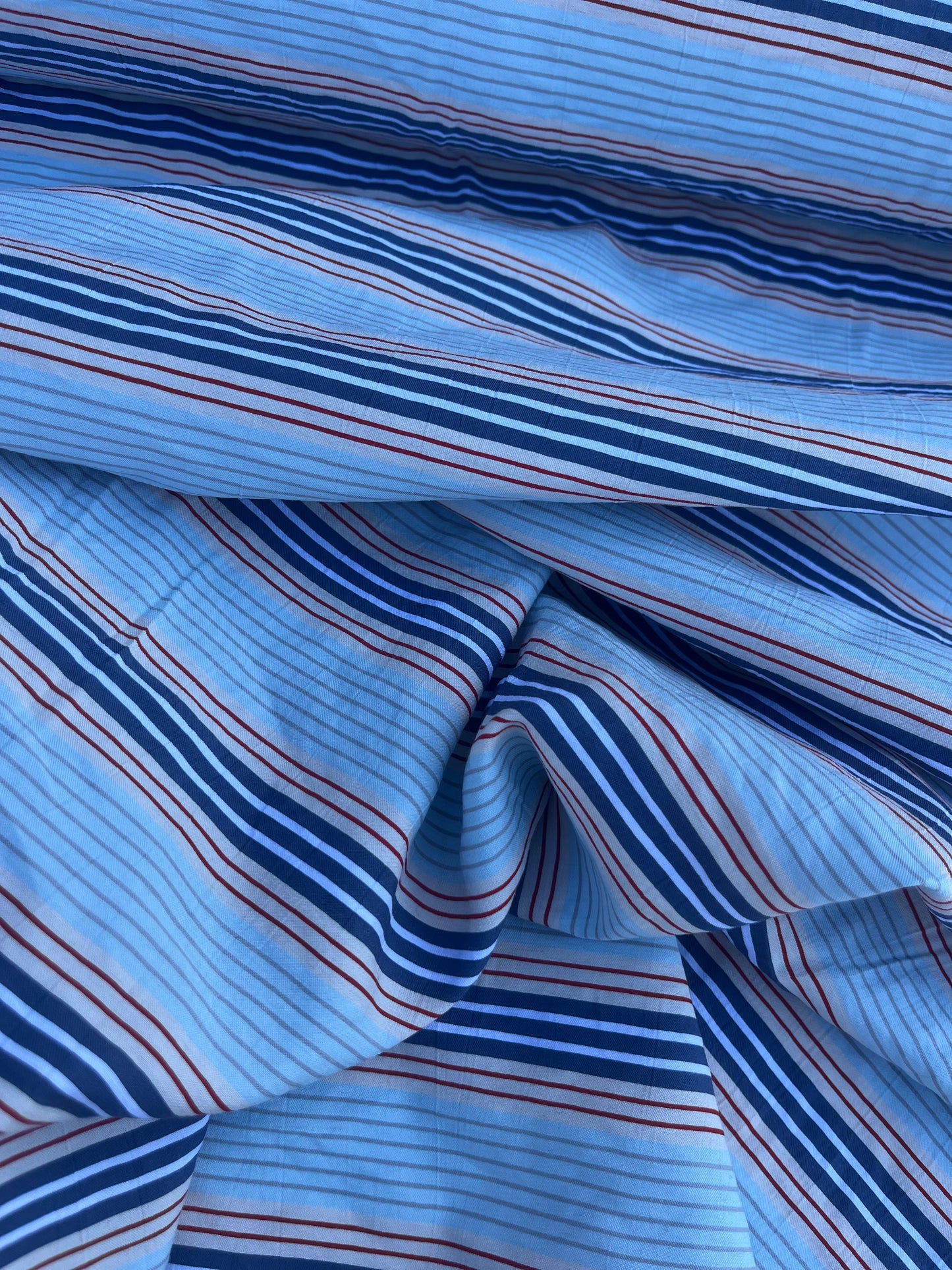 NENA 051 colourwoven cotton stripe blue/navy/red