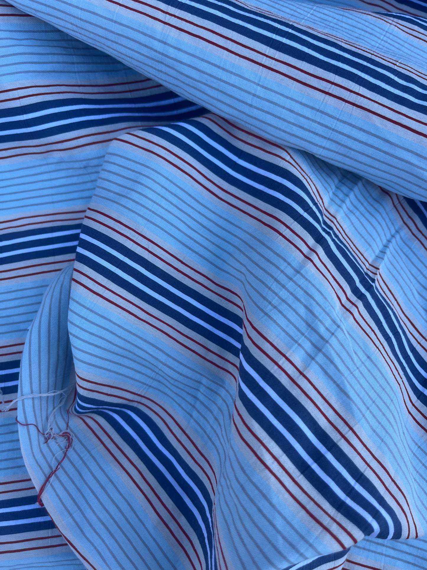 NENA 051 colourwoven cotton stripe blue/navy/red