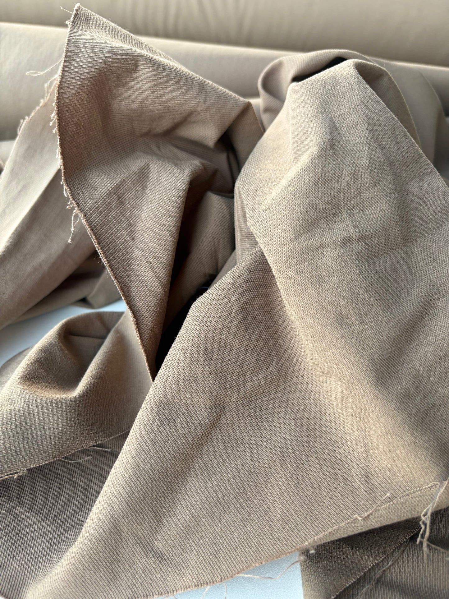 JEAN 004 cotton twill camel